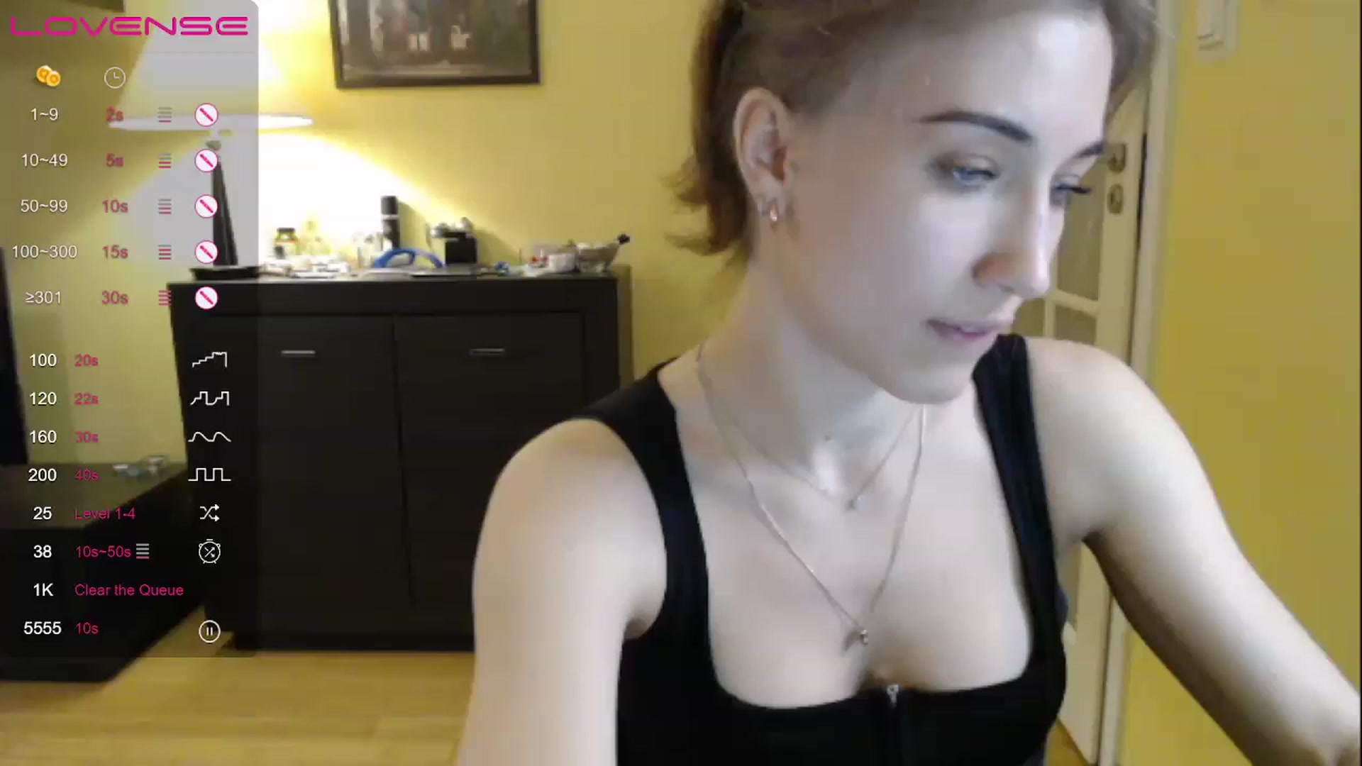 Gallery image thumbnail from GalaxyAnisia's myfreecams stream on, 05/08/2023, 15:45 image 7 of 20