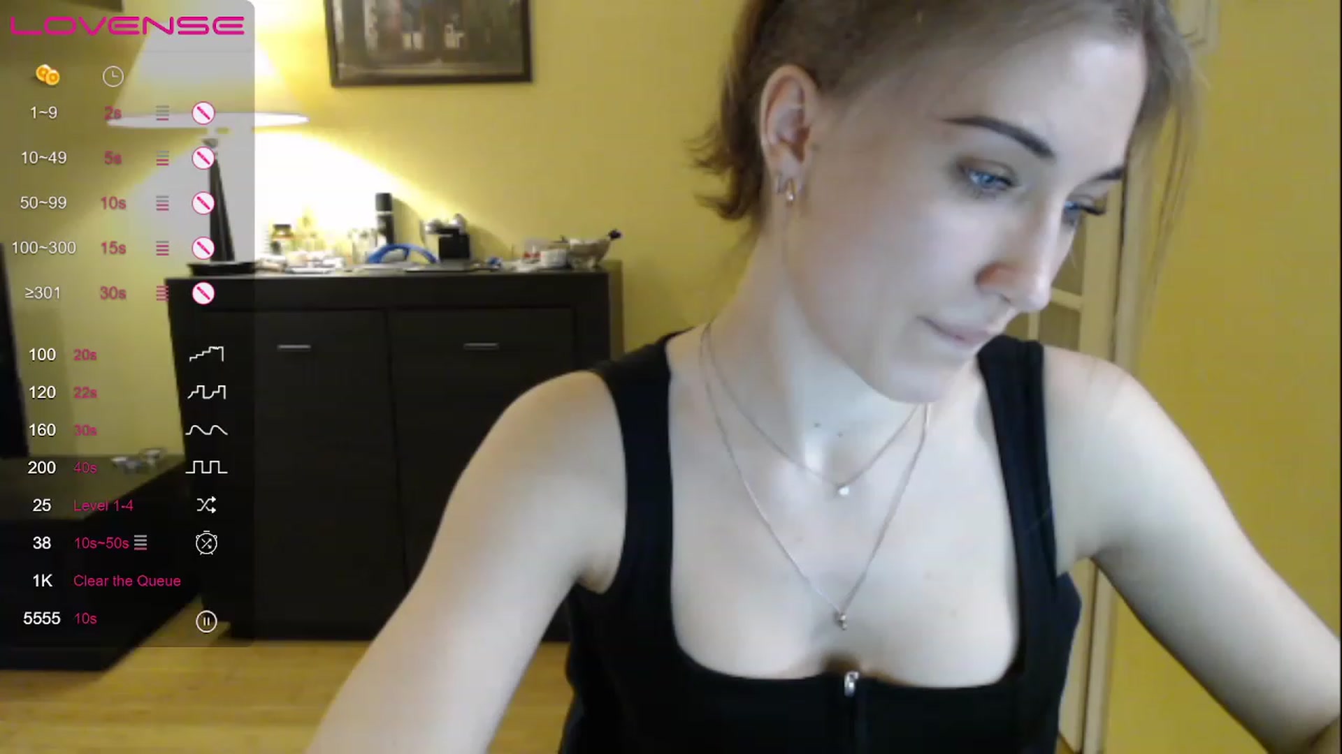 Gallery image thumbnail from GalaxyAnisia's myfreecams stream on, 05/08/2023, 15:45 image 2 of 20