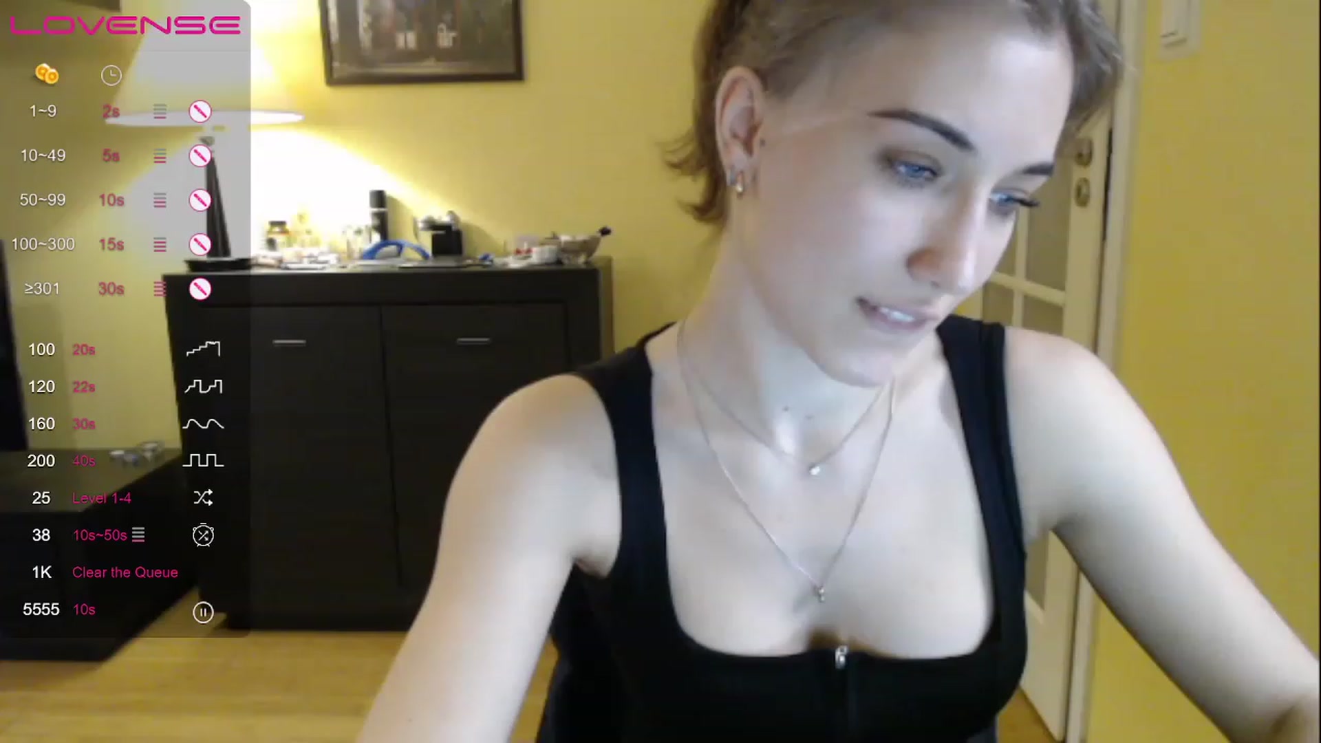 Gallery image thumbnail from GalaxyAnisia's myfreecams stream on, 05/08/2023, 15:45 image 3 of 20