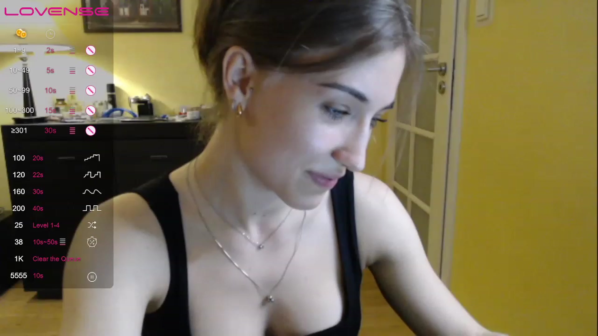 Gallery image thumbnail from GalaxyAnisia's myfreecams stream on, 05/08/2023, 19:02 image 5 of 20