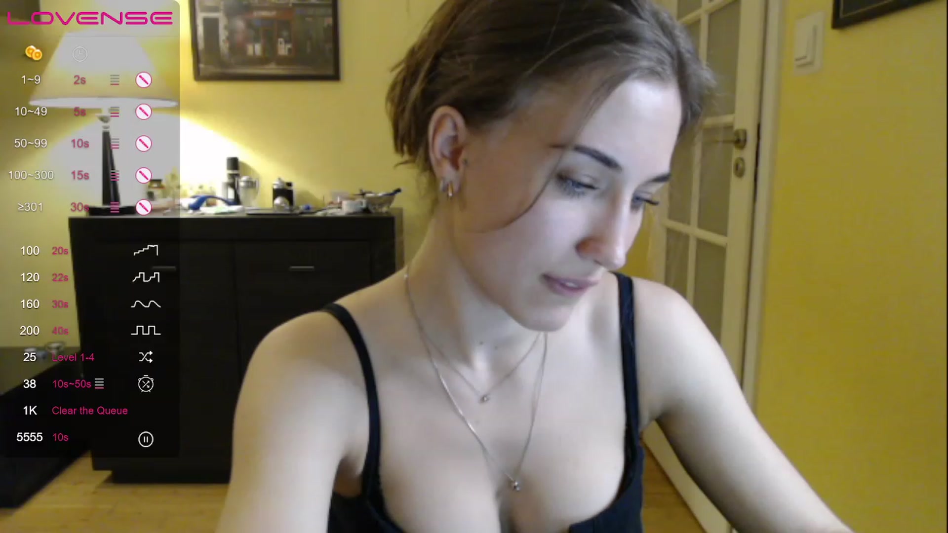 Gallery image thumbnail from GalaxyAnisia's myfreecams stream on, 05/09/2023, 18:11 image 6 of 20