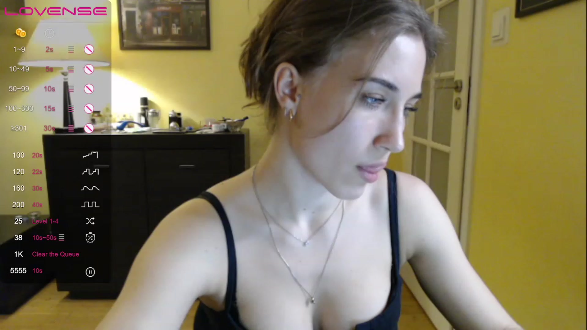 Gallery image thumbnail from GalaxyAnisia's myfreecams stream on, 05/09/2023, 18:11 image 5 of 20