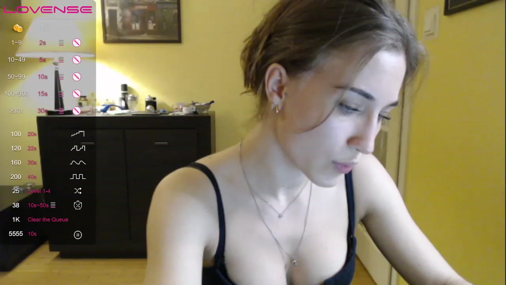 Gallery image thumbnail from GalaxyAnisia's myfreecams stream on, 05/09/2023, 18:11 image 9 of 20