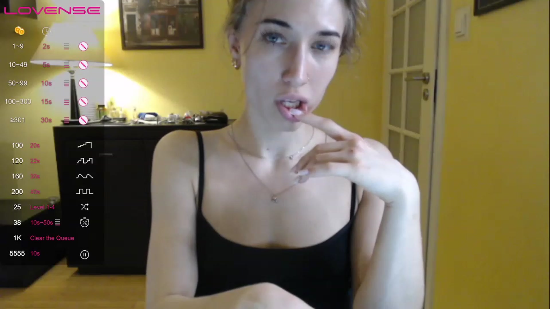 Gallery image thumbnail from GalaxyAnisia's myfreecams stream on, 05/21/2023, 17:09 image 18 of 20