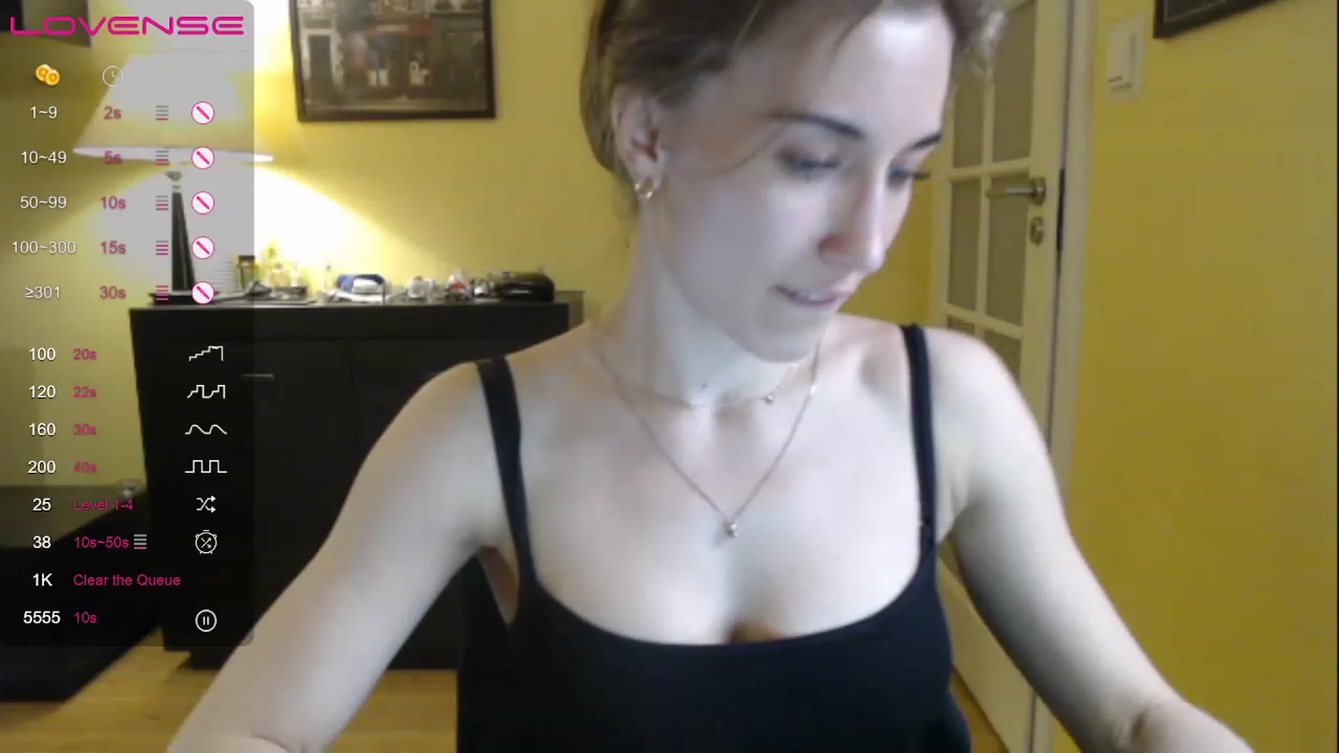 Gallery image thumbnail from GalaxyAnisia's myfreecams stream on, 05/21/2023, 17:09 image 12 of 20