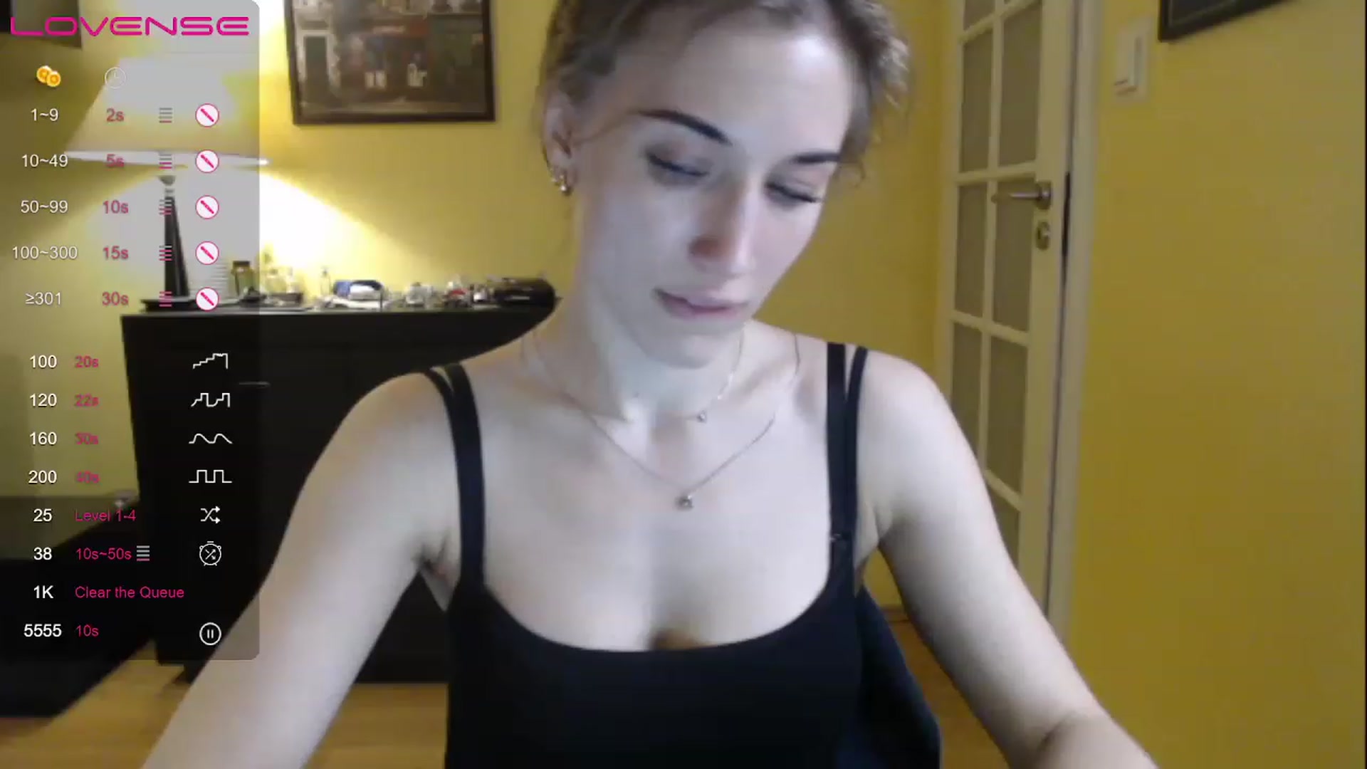Gallery image thumbnail from GalaxyAnisia's myfreecams stream on, 05/21/2023, 17:09 image 10 of 20