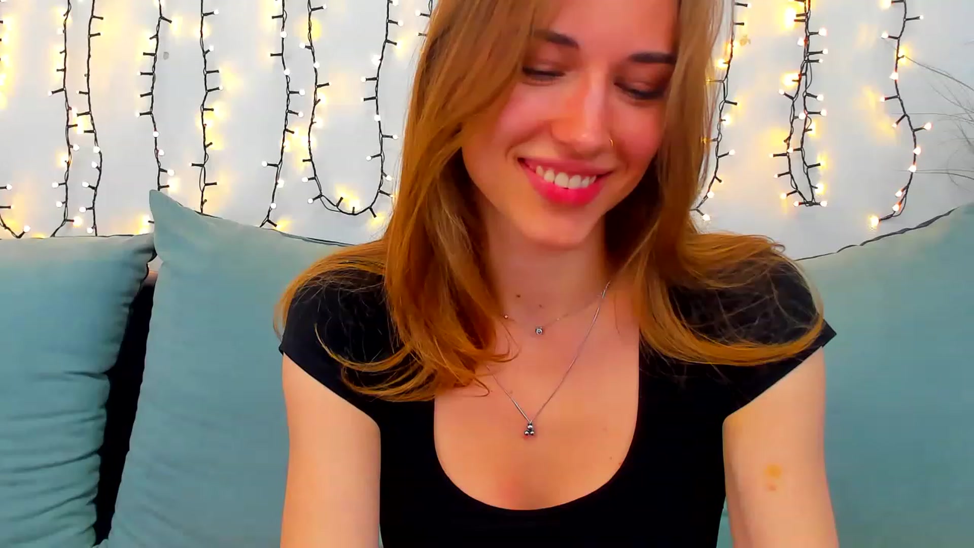 Gallery image thumbnail from GalaxyAnisia's myfreecams stream on, 07/07/2023, 13:49 image 4 of 20