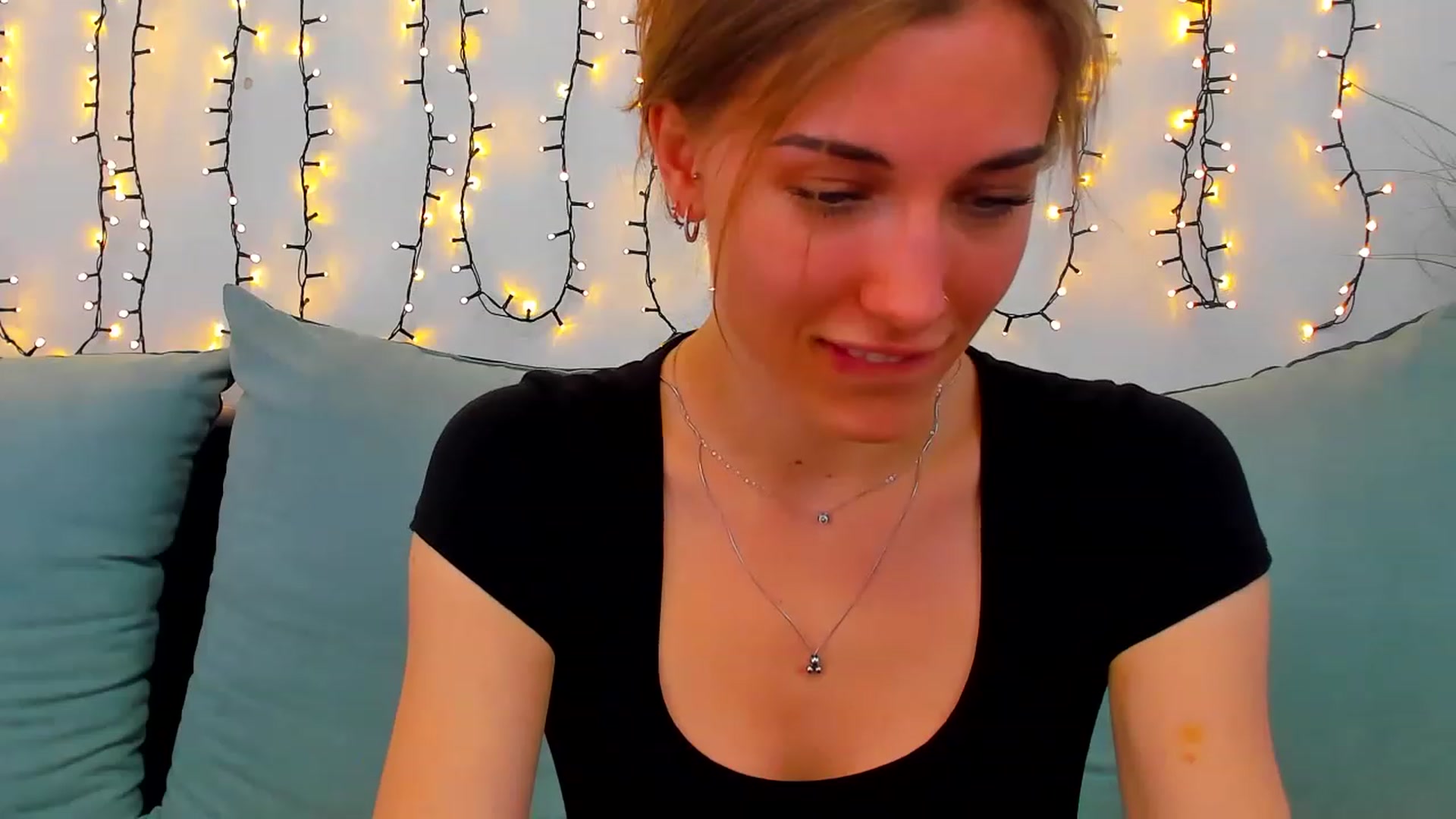 Gallery image thumbnail from GalaxyAnisia's myfreecams stream on, 07/07/2023, 13:49 image 2 of 20