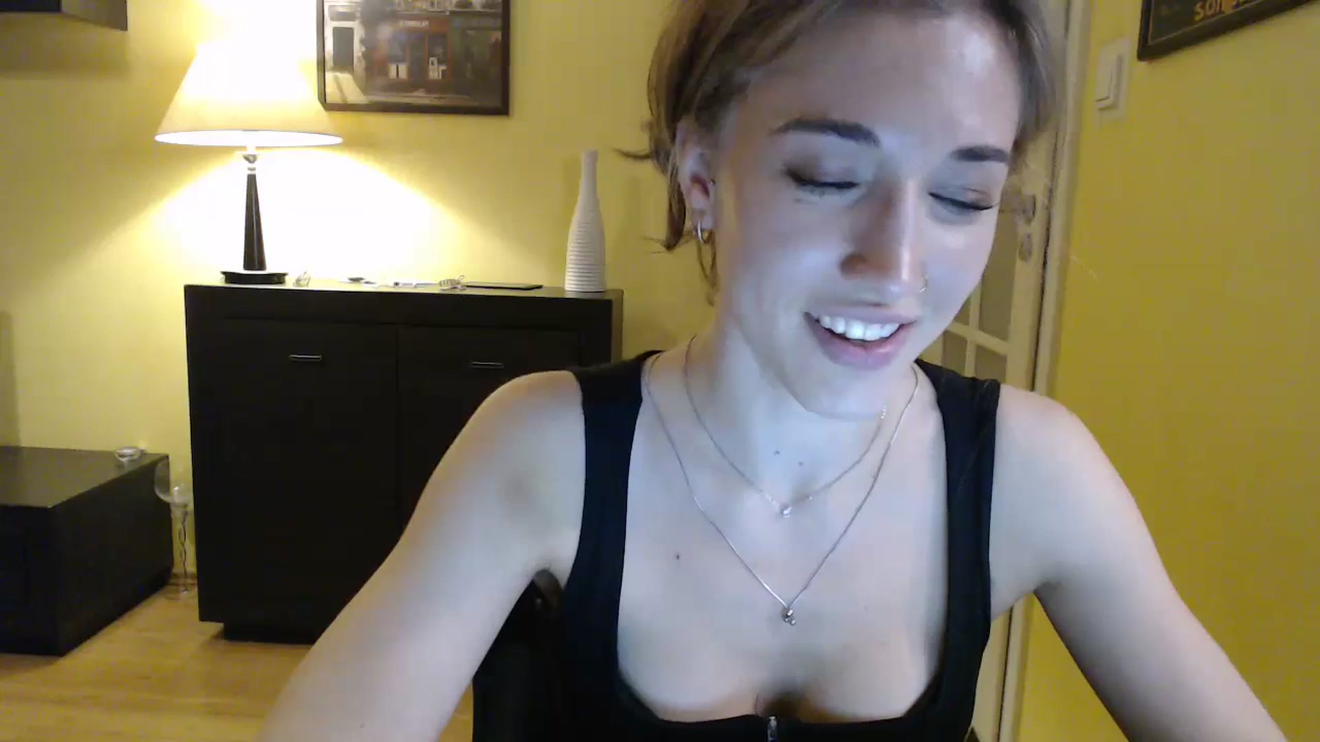 Gallery image thumbnail from GalaxyAnisia's myfreecams stream on, 07/18/2023, 22:41 image 9 of 20