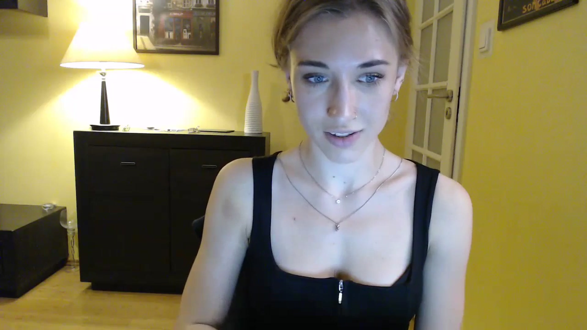 Gallery image thumbnail from GalaxyAnisia's myfreecams stream on, 07/18/2023, 22:41 image 13 of 20