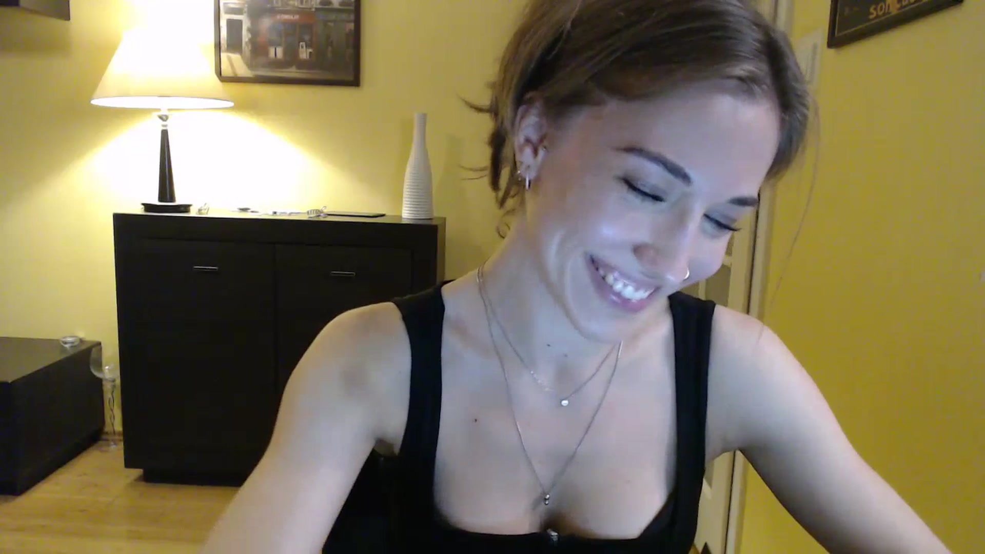 Gallery image thumbnail from GalaxyAnisia's myfreecams stream on, 07/18/2023, 22:41 image 16 of 20