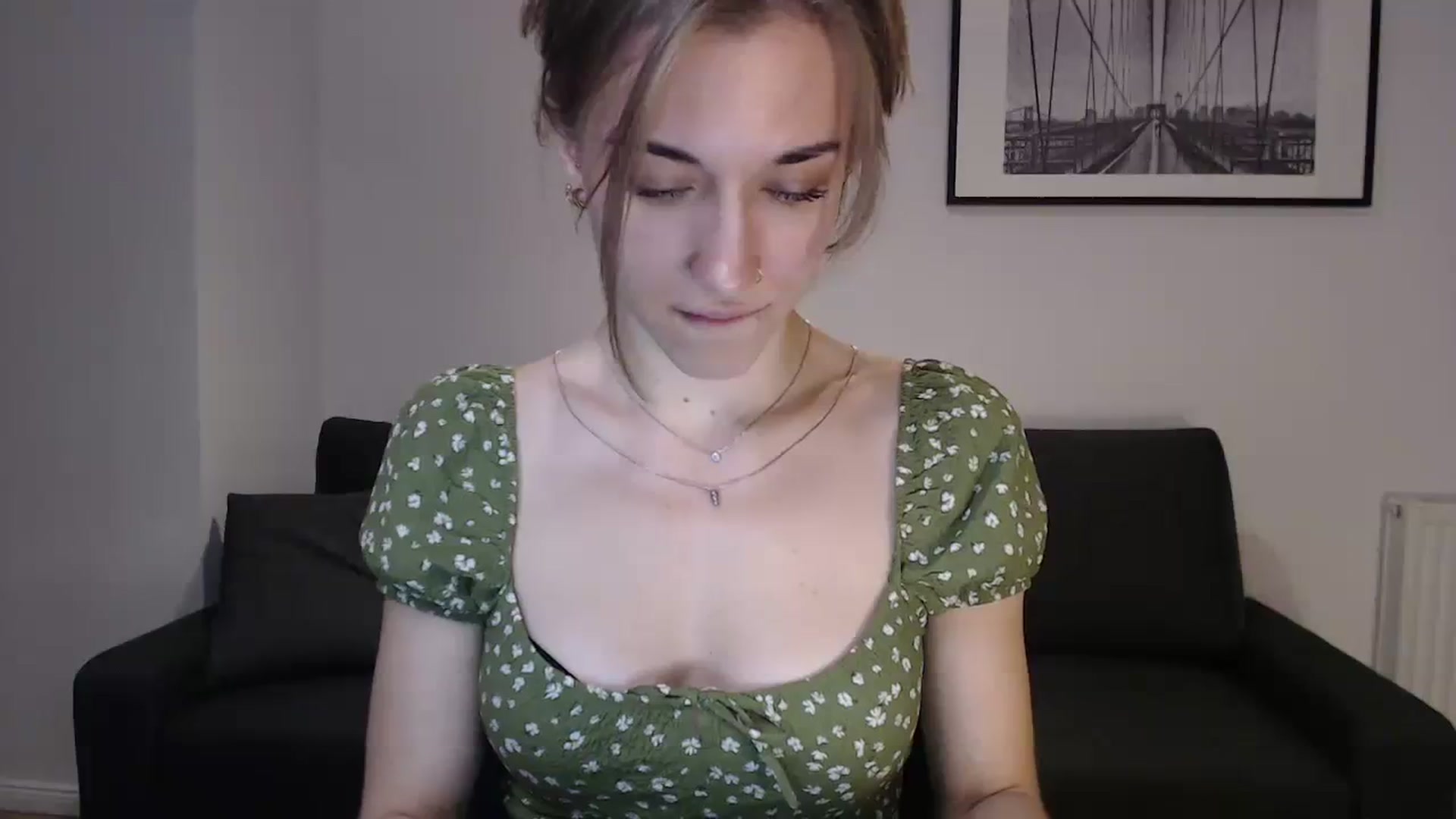 Gallery image thumbnail from GalaxyAnisia's myfreecams stream on, 08/08/2023, 18:14 image 9 of 20