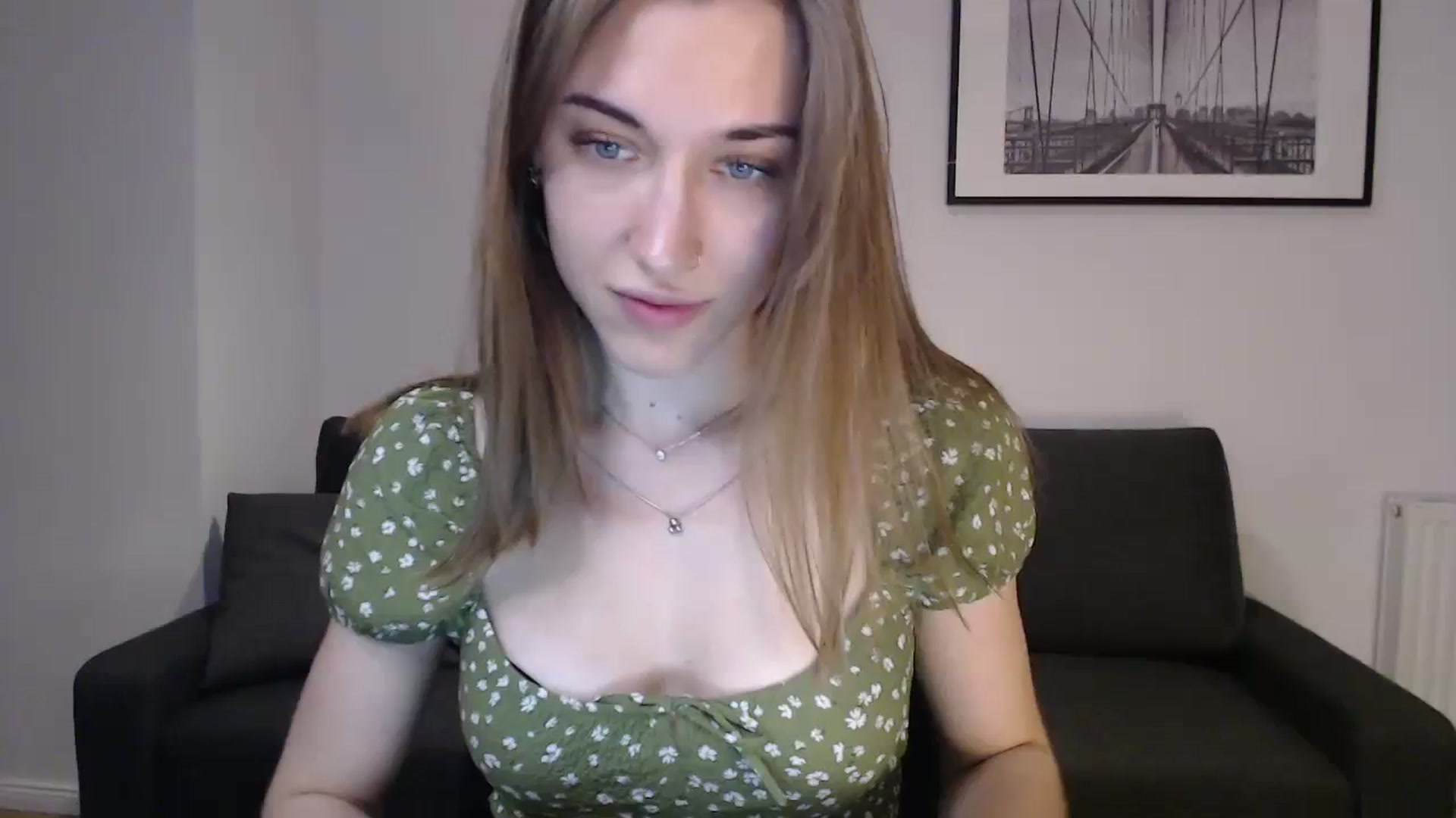 Gallery image thumbnail from GalaxyAnisia's myfreecams stream on, 08/08/2023, 18:14 image 4 of 20