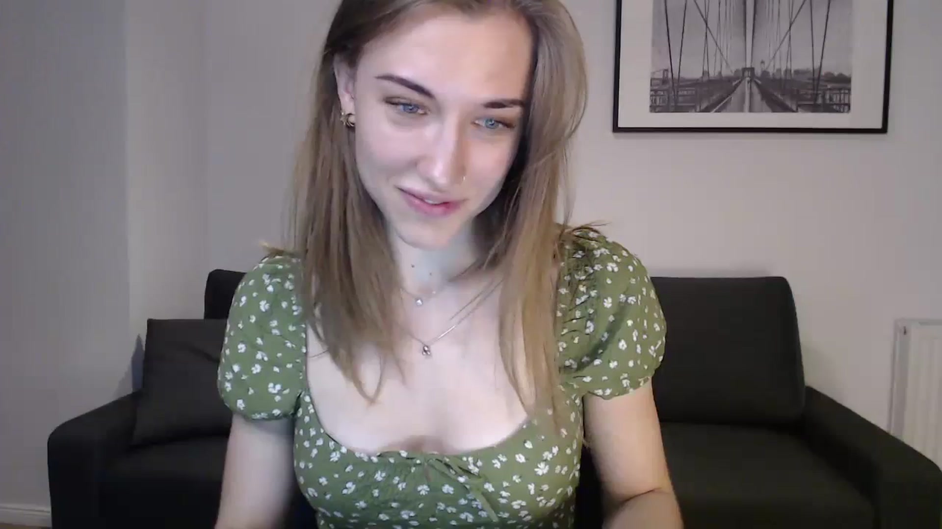Gallery image thumbnail from GalaxyAnisia's myfreecams stream on, 08/08/2023, 18:14 image 3 of 20