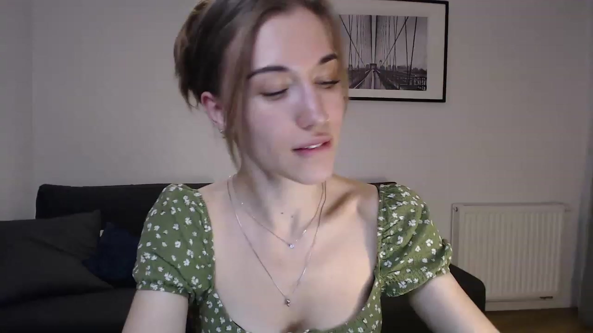 Gallery image thumbnail from GalaxyAnisia's myfreecams stream on, 08/08/2023, 23:02 image 1 of 20