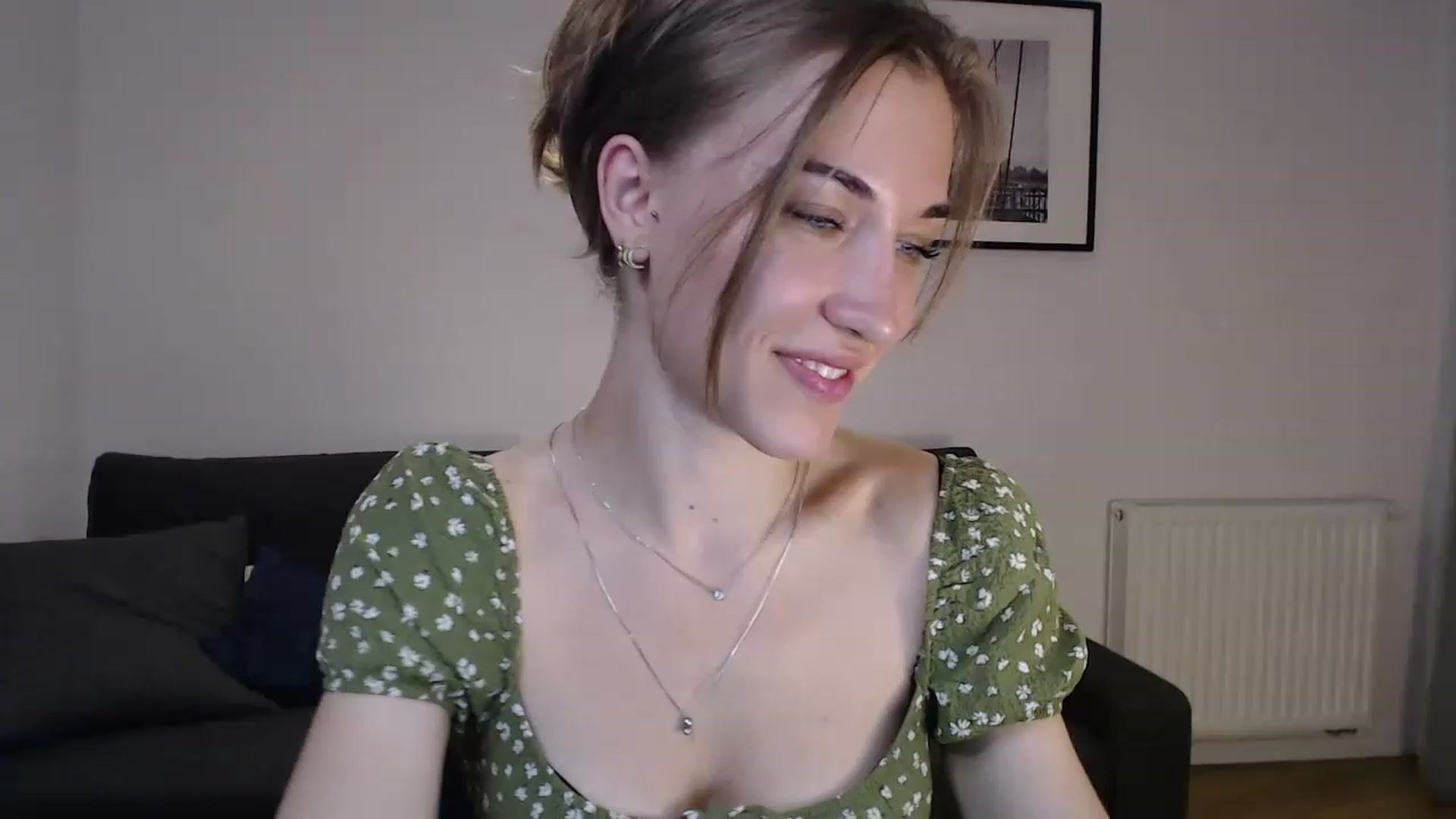 Gallery image thumbnail from GalaxyAnisia's myfreecams stream on, 08/08/2023, 23:02 image 9 of 20