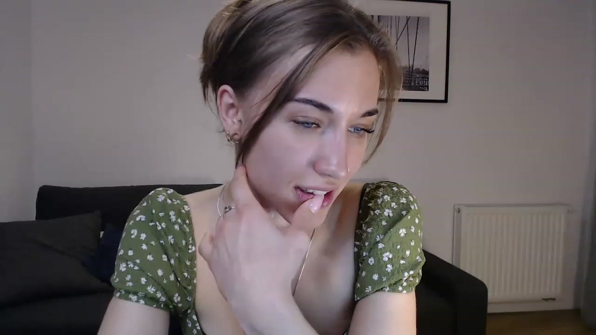 Gallery image thumbnail from GalaxyAnisia's myfreecams stream on, 08/08/2023, 23:02 image 19 of 20