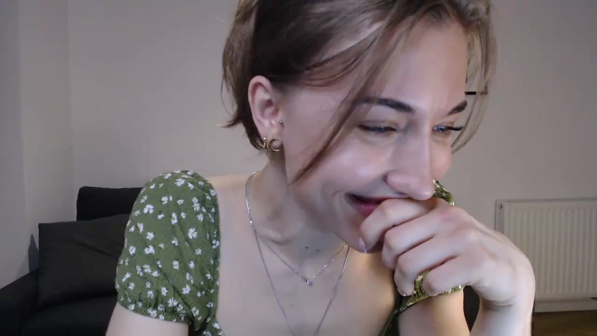 Gallery image thumbnail from GalaxyAnisia's myfreecams stream on, 08/09/2023, 24:53 image 6 of 20