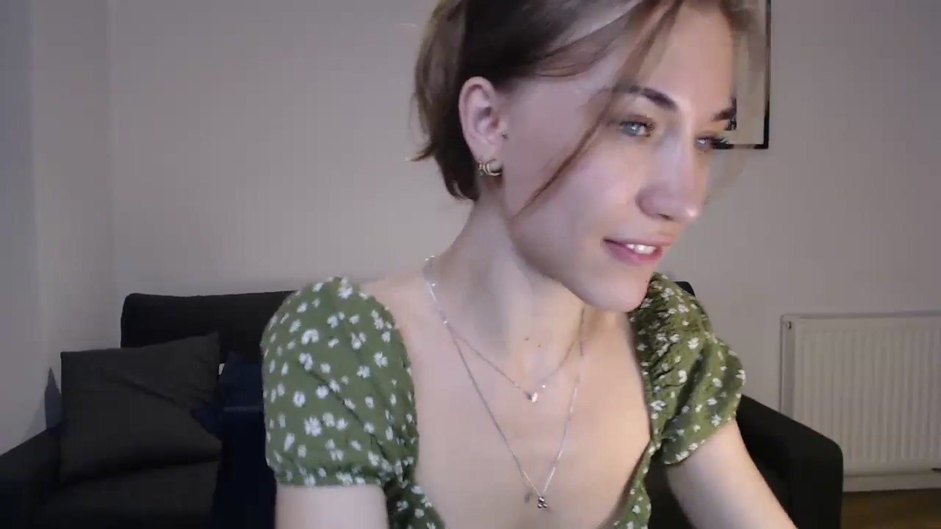 Gallery image thumbnail from GalaxyAnisia's myfreecams stream on, 08/09/2023, 24:53 image 7 of 20