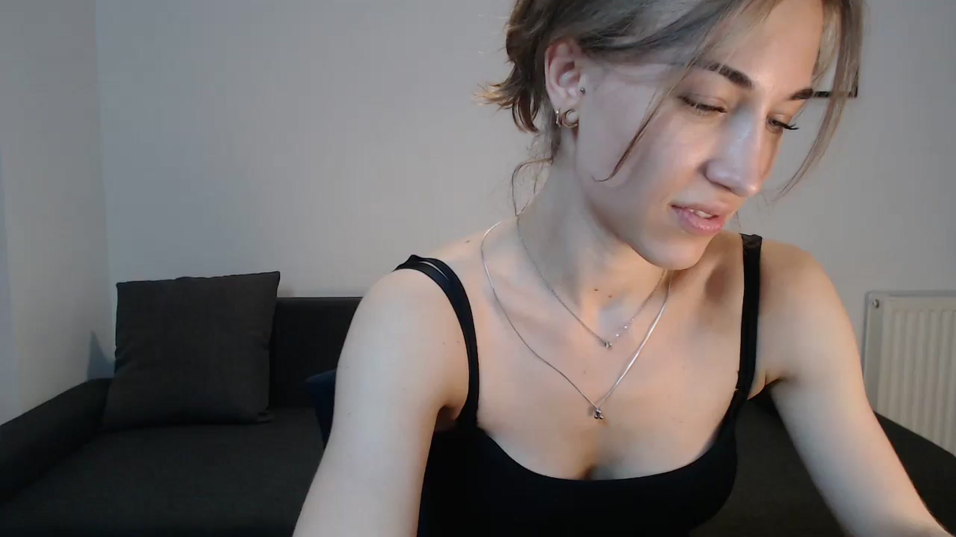 Gallery image thumbnail from GalaxyAnisia's myfreecams stream on, 08/12/2023, 13:50 image 13 of 20