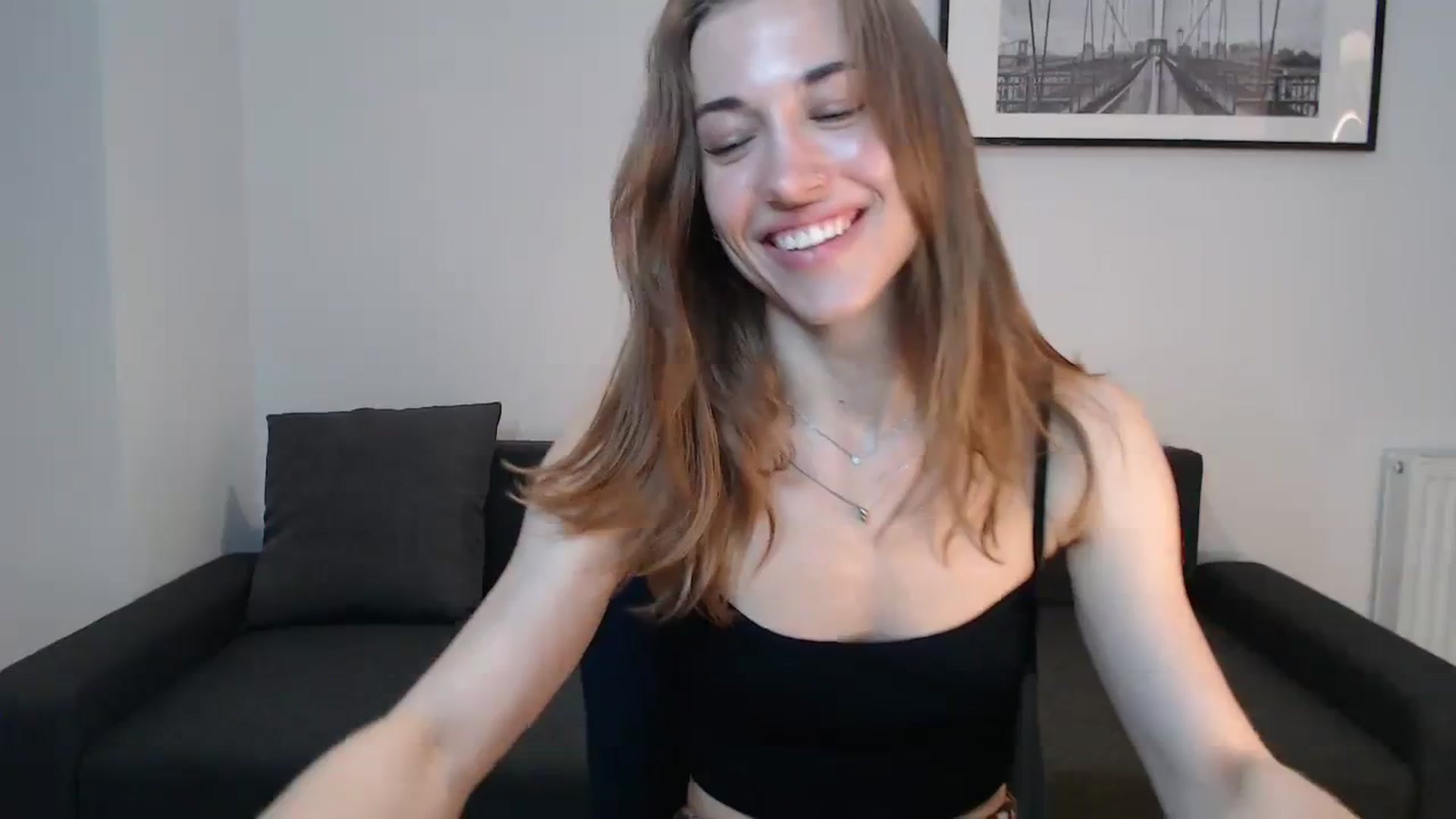 Gallery image thumbnail from GalaxyAnisia's myfreecams stream on, 08/12/2023, 16:33 image 7 of 20