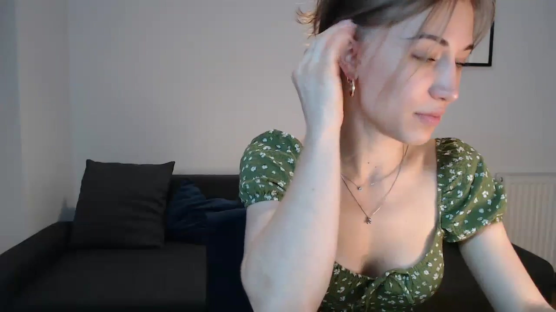 Gallery image thumbnail from GalaxyAnisia's myfreecams stream on, 08/13/2023, 14:05 image 10 of 20