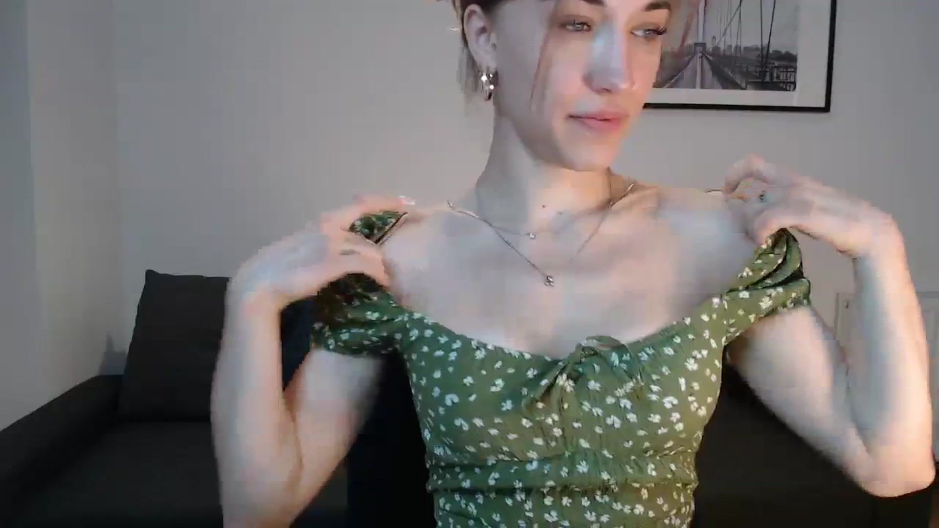 Gallery image thumbnail from GalaxyAnisia's myfreecams stream on, 08/13/2023, 14:05 image 12 of 20