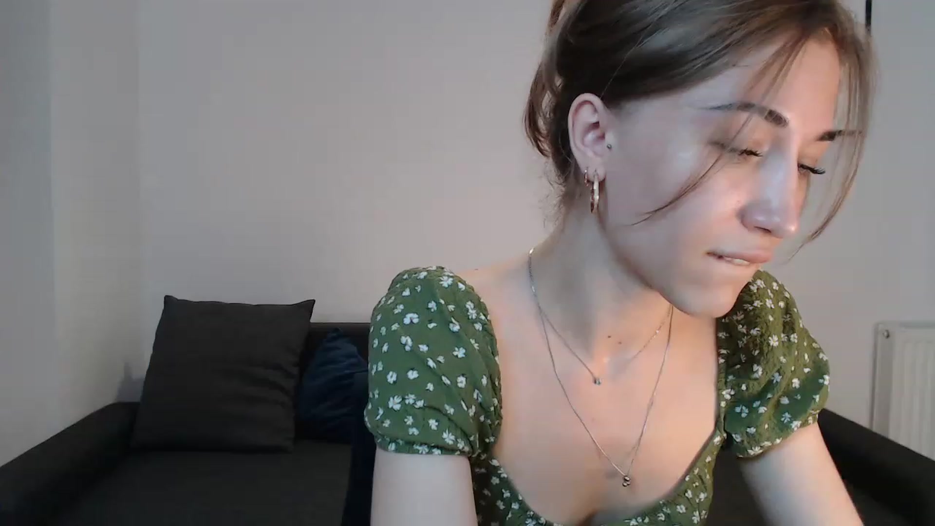 Gallery image thumbnail from GalaxyAnisia's myfreecams stream on, 08/13/2023, 16:45 image 15 of 20
