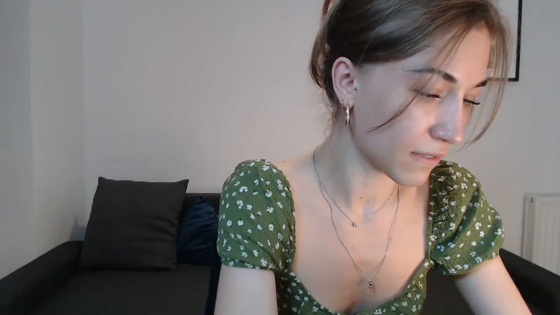 Gallery image thumbnail from GalaxyAnisia's myfreecams stream on, 08/13/2023, 16:45 image 16 of 20