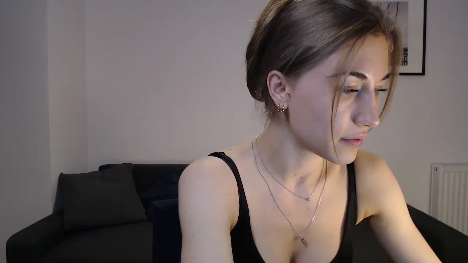 Gallery image thumbnail from GalaxyAnisia's myfreecams stream on, 09/05/2023, 16:58 image 18 of 20