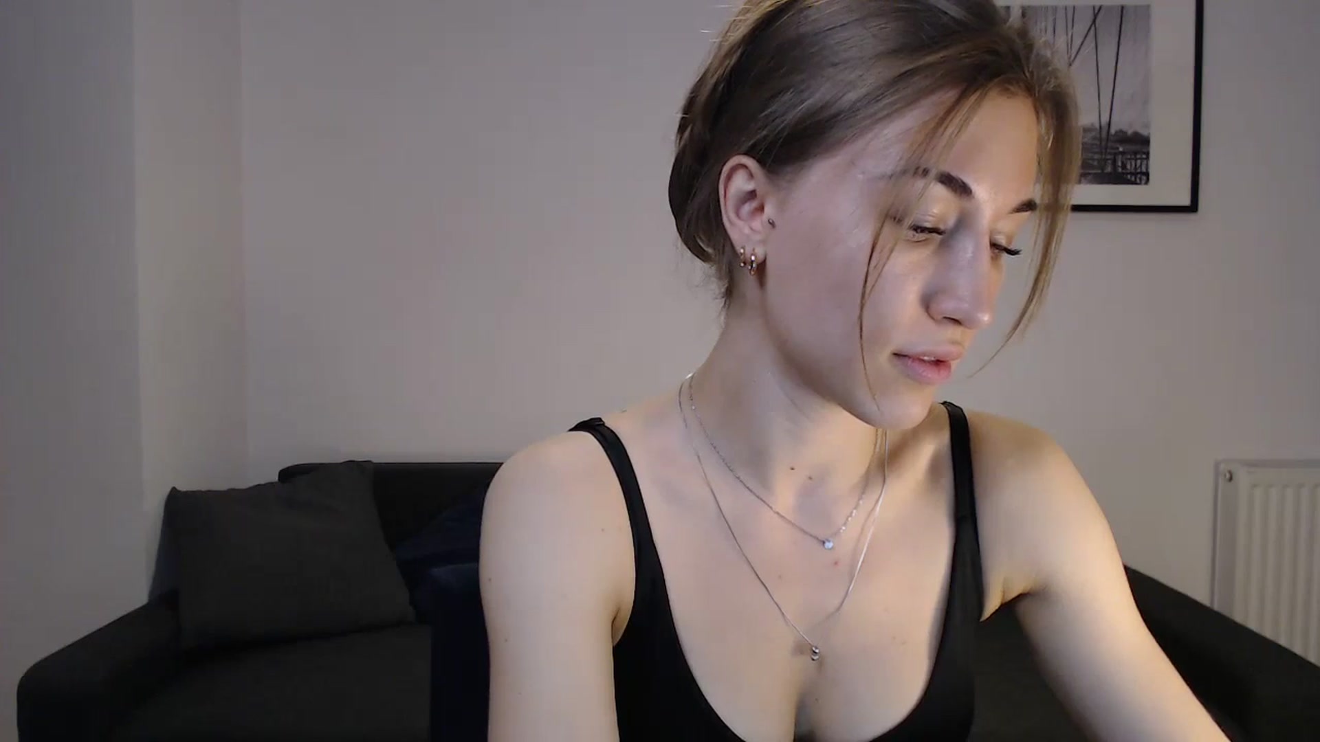 Gallery image thumbnail from GalaxyAnisia's myfreecams stream on, 09/05/2023, 16:58 image 13 of 20
