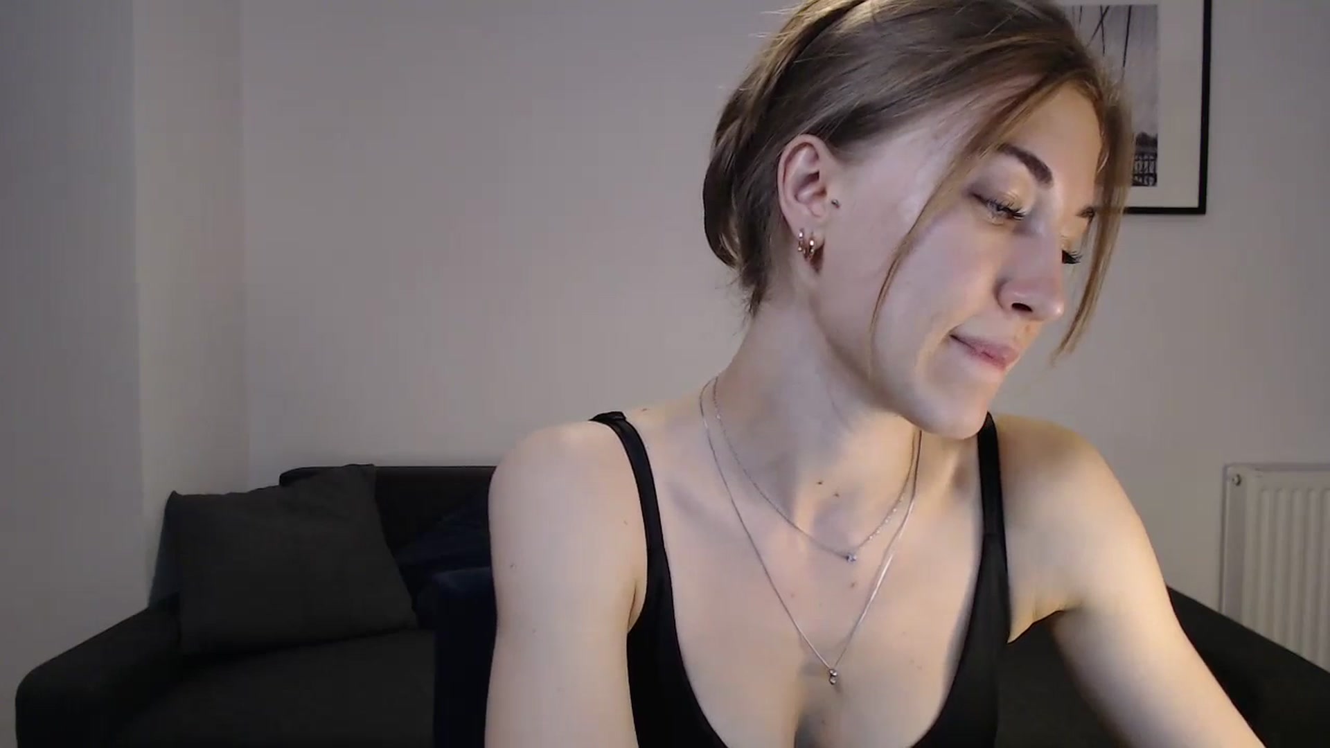 Gallery image thumbnail from GalaxyAnisia's myfreecams stream on, 09/05/2023, 16:58 image 8 of 20