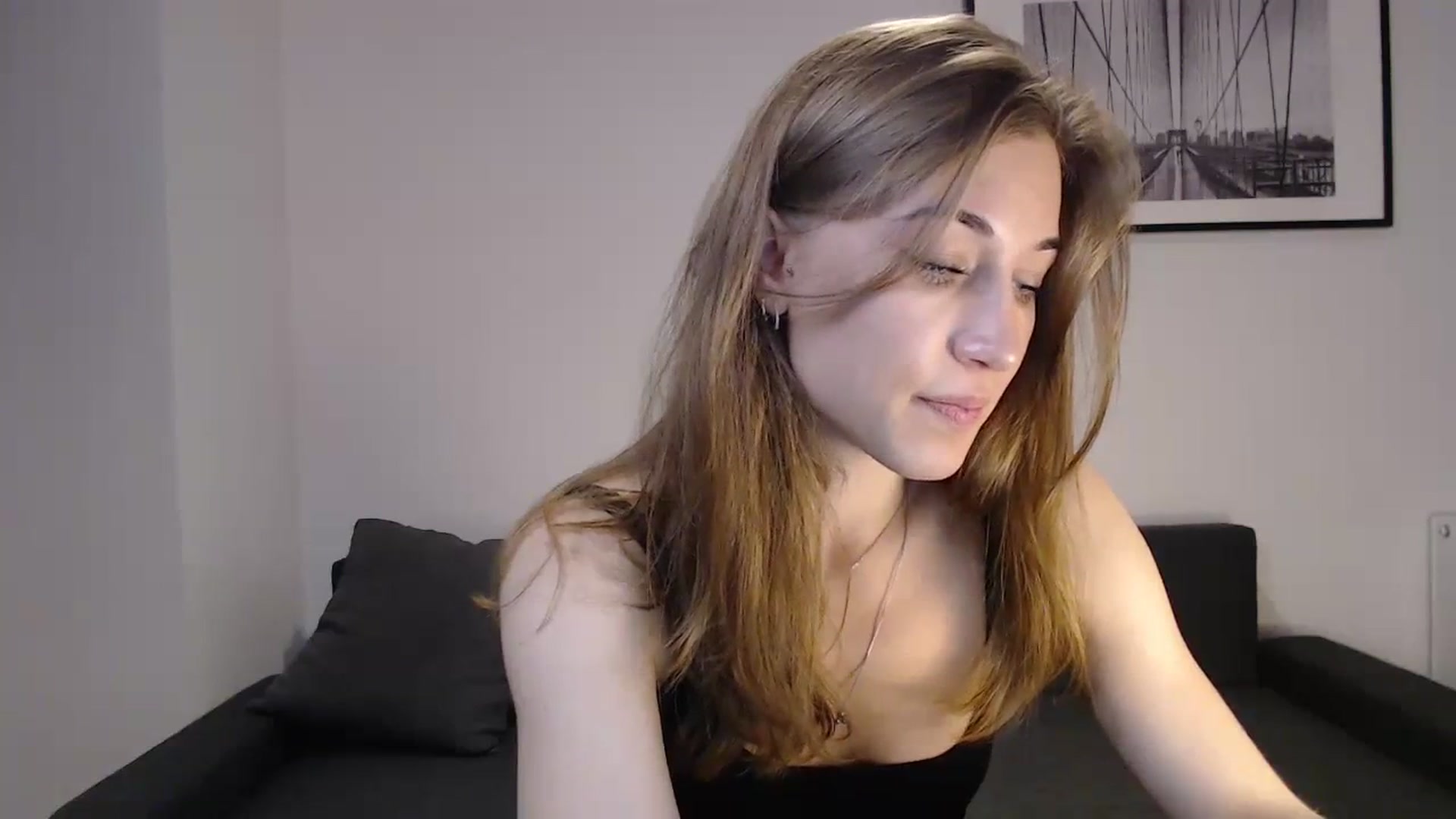 Gallery image thumbnail from GalaxyAnisia's myfreecams stream on, 10/07/2023, 17:59 image 8 of 20