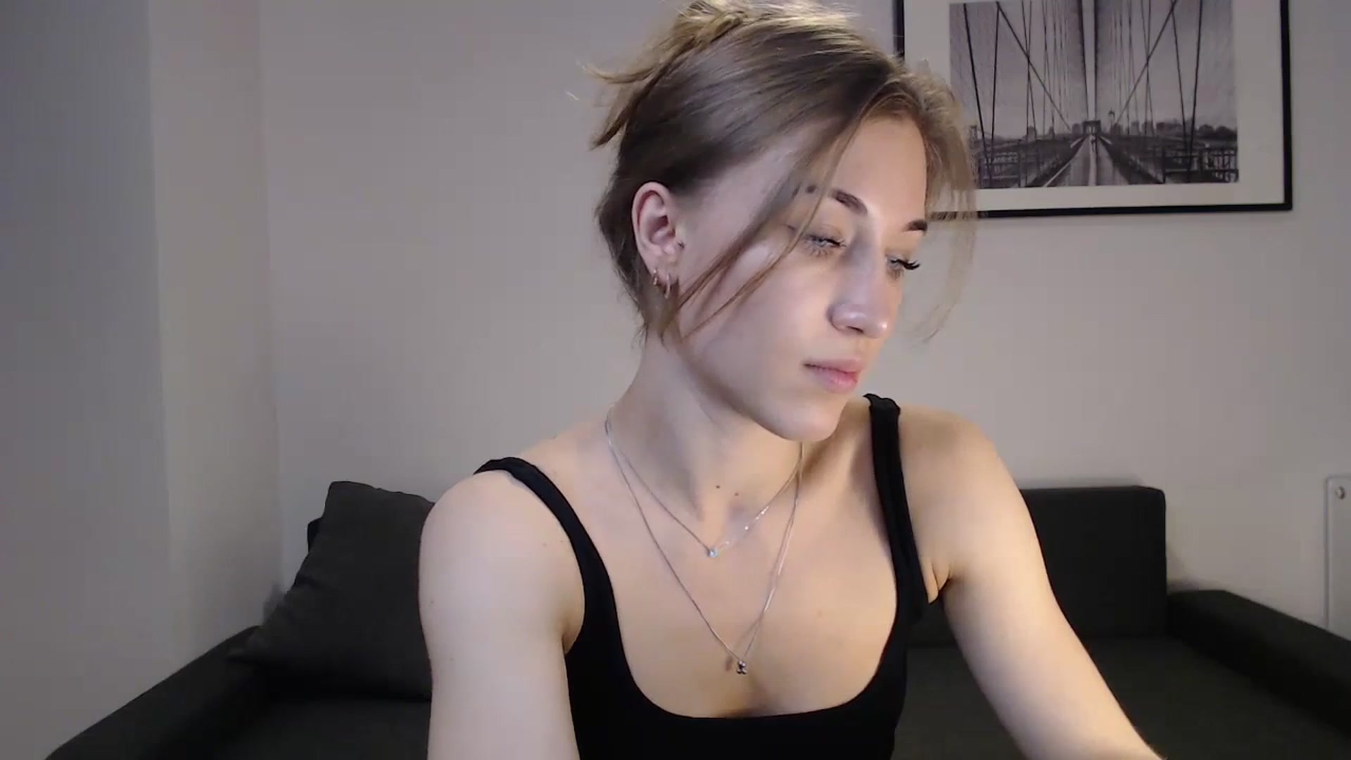 Gallery image thumbnail from GalaxyAnisia's myfreecams stream on, 10/07/2023, 17:59 image 9 of 20