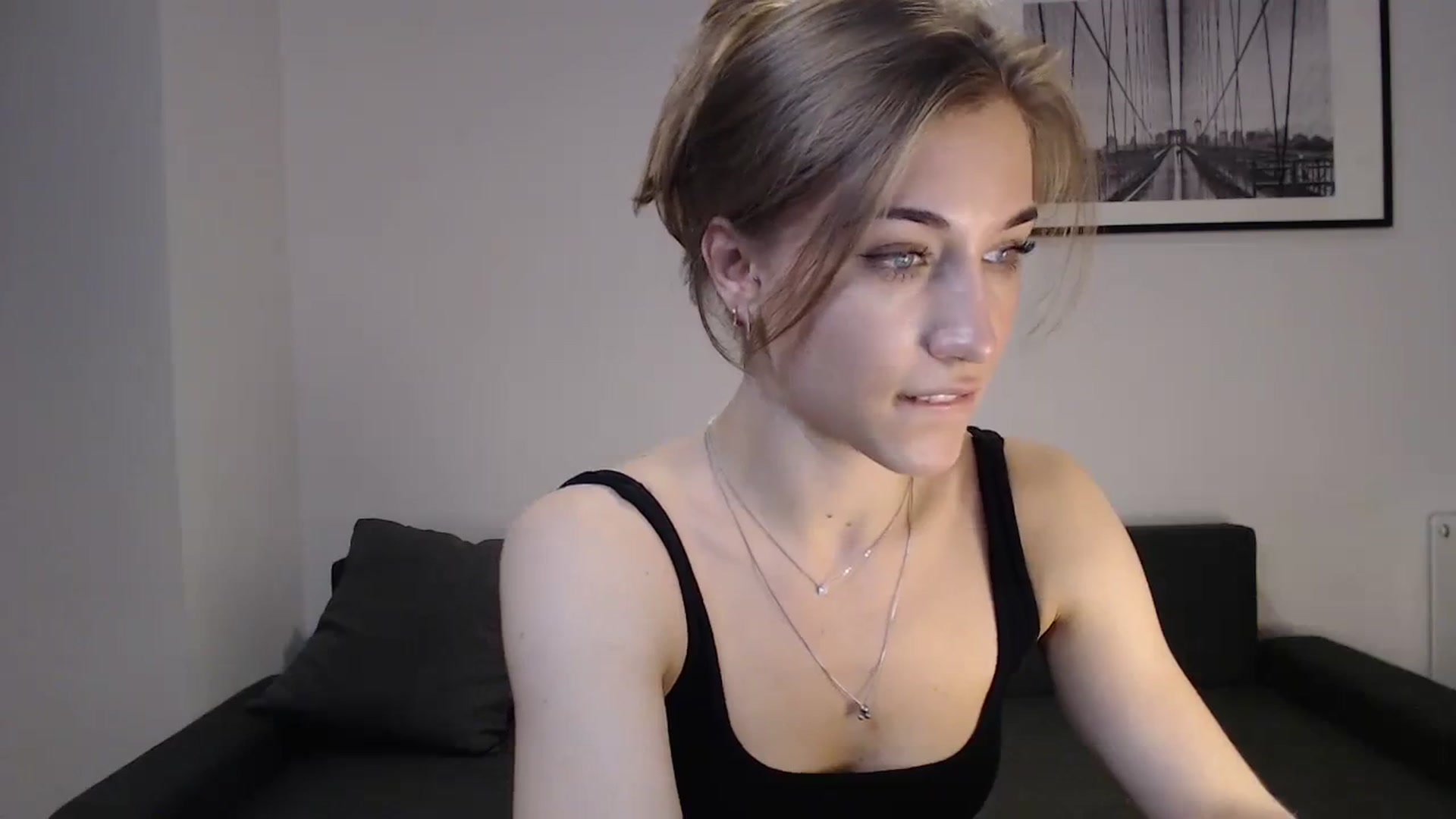 Gallery image thumbnail from GalaxyAnisia's myfreecams stream on, 10/07/2023, 17:59 image 12 of 20