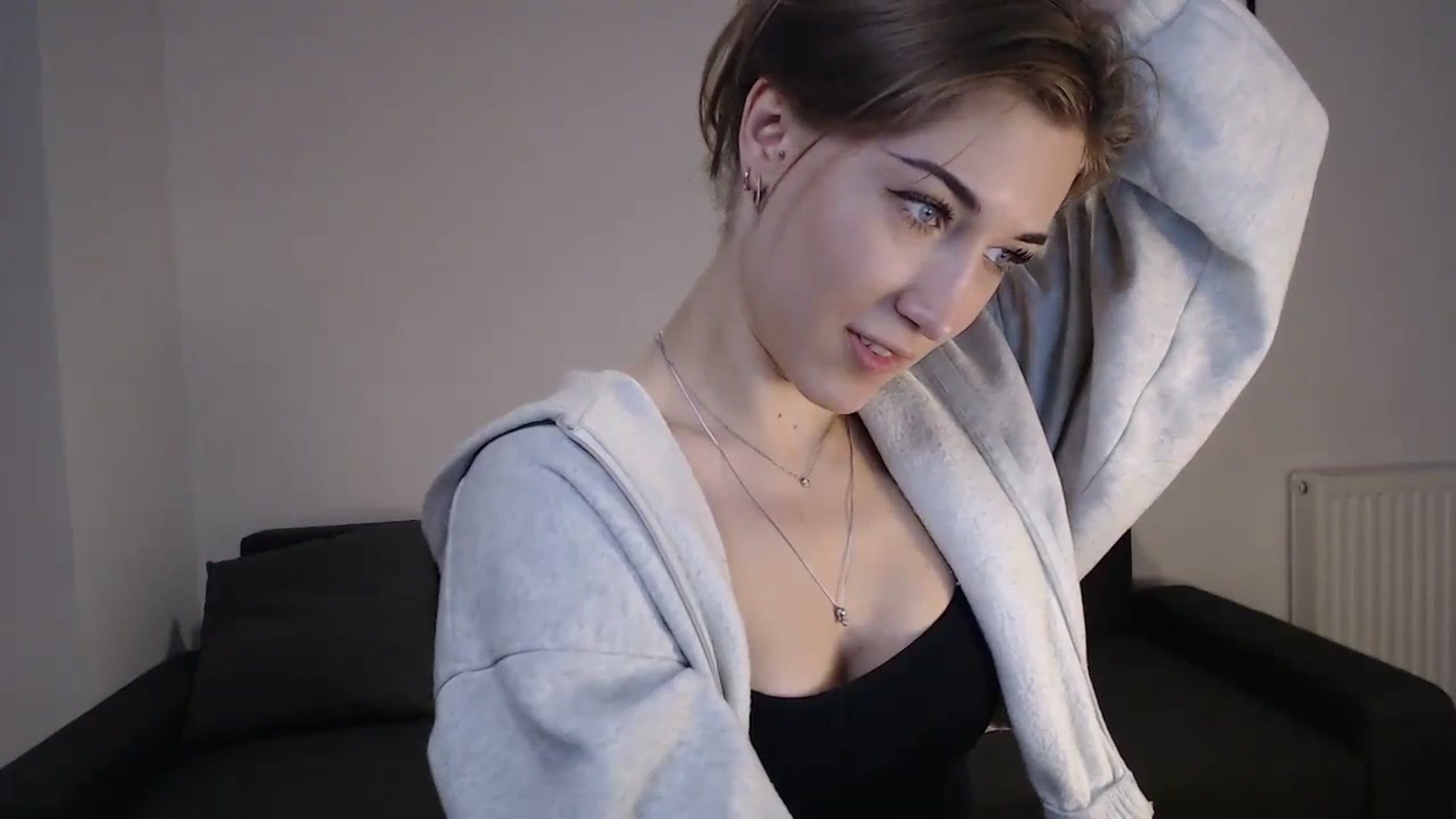 Gallery image thumbnail from GalaxyAnisia's myfreecams stream on, 10/08/2023, 16:46 image 7 of 20