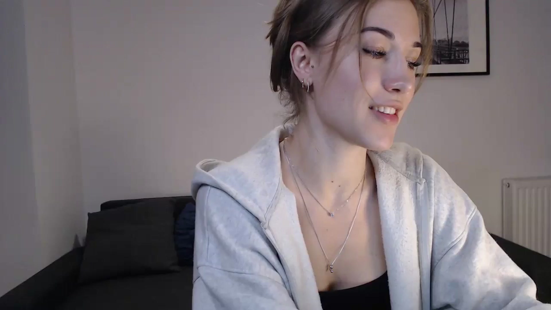 Gallery image thumbnail from GalaxyAnisia's myfreecams stream on, 10/08/2023, 16:46 image 1 of 20