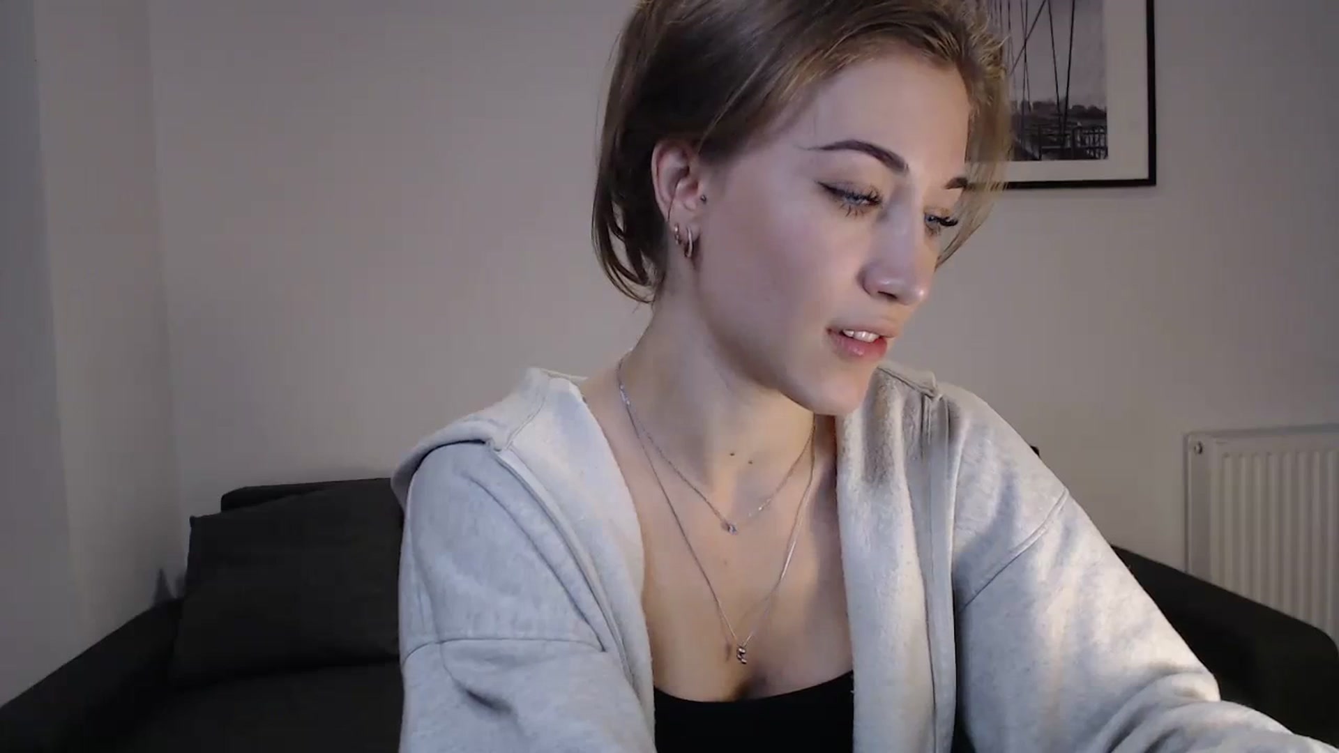 Gallery image thumbnail from GalaxyAnisia's myfreecams stream on, 10/08/2023, 16:46 image 9 of 20