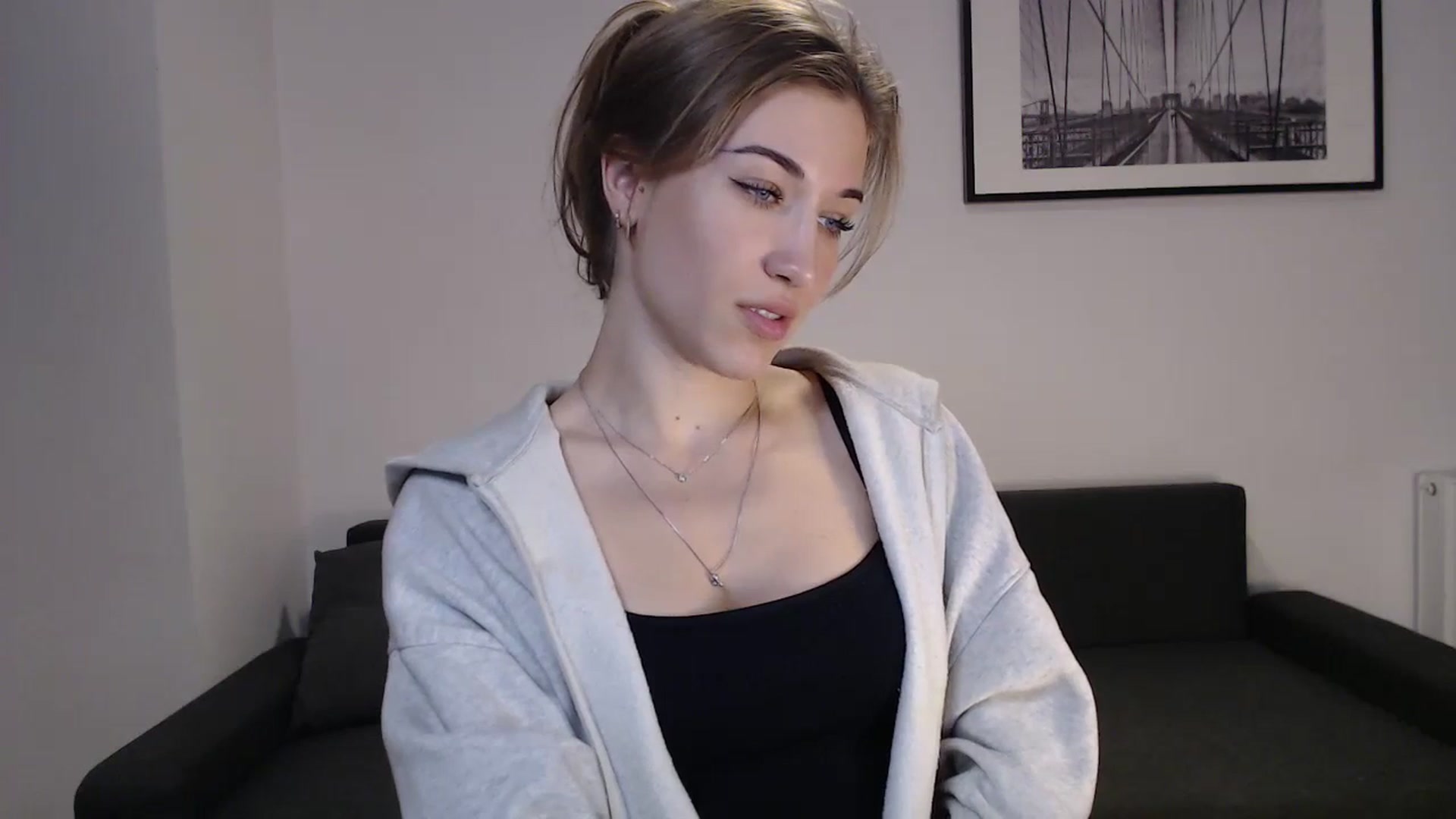 Gallery image thumbnail from GalaxyAnisia's myfreecams stream on, 10/08/2023, 16:46 image 18 of 20