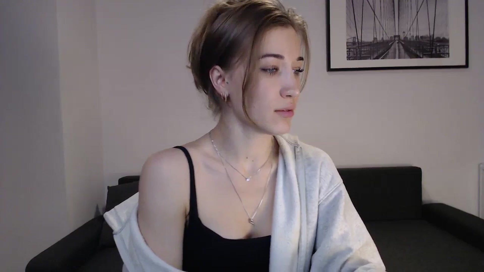 Gallery image thumbnail from GalaxyAnisia's myfreecams stream on, 10/08/2023, 17:10 image 19 of 20