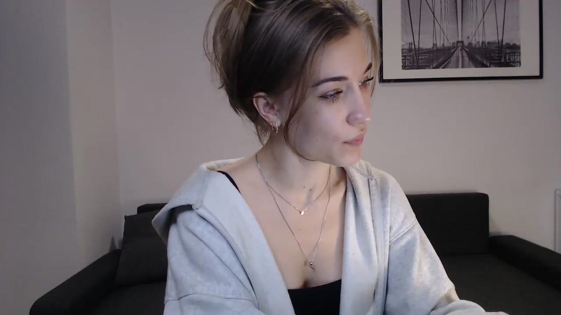 Gallery image thumbnail from GalaxyAnisia's myfreecams stream on, 10/08/2023, 17:10 image 15 of 20