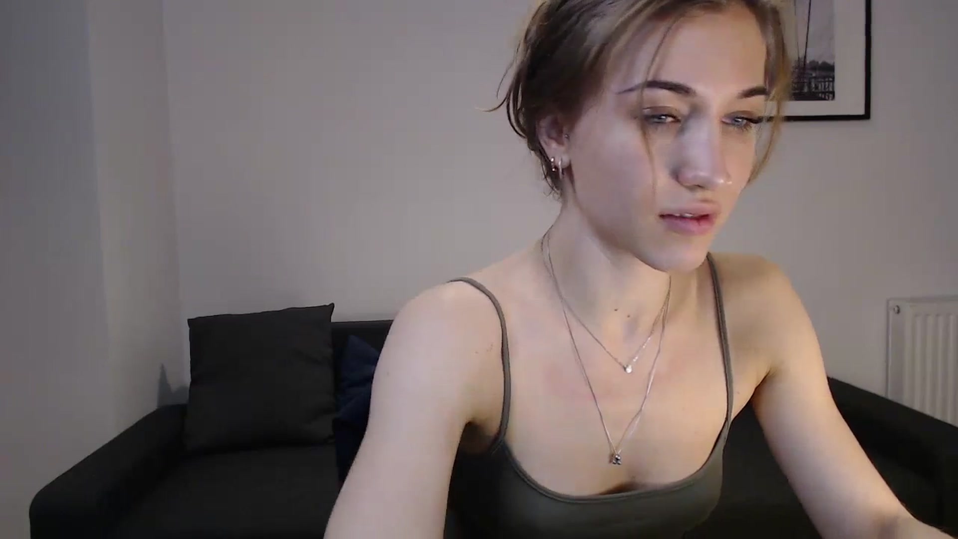 Gallery image thumbnail from GalaxyAnisia's myfreecams stream on, 10/10/2023, 02:09 image 19 of 20