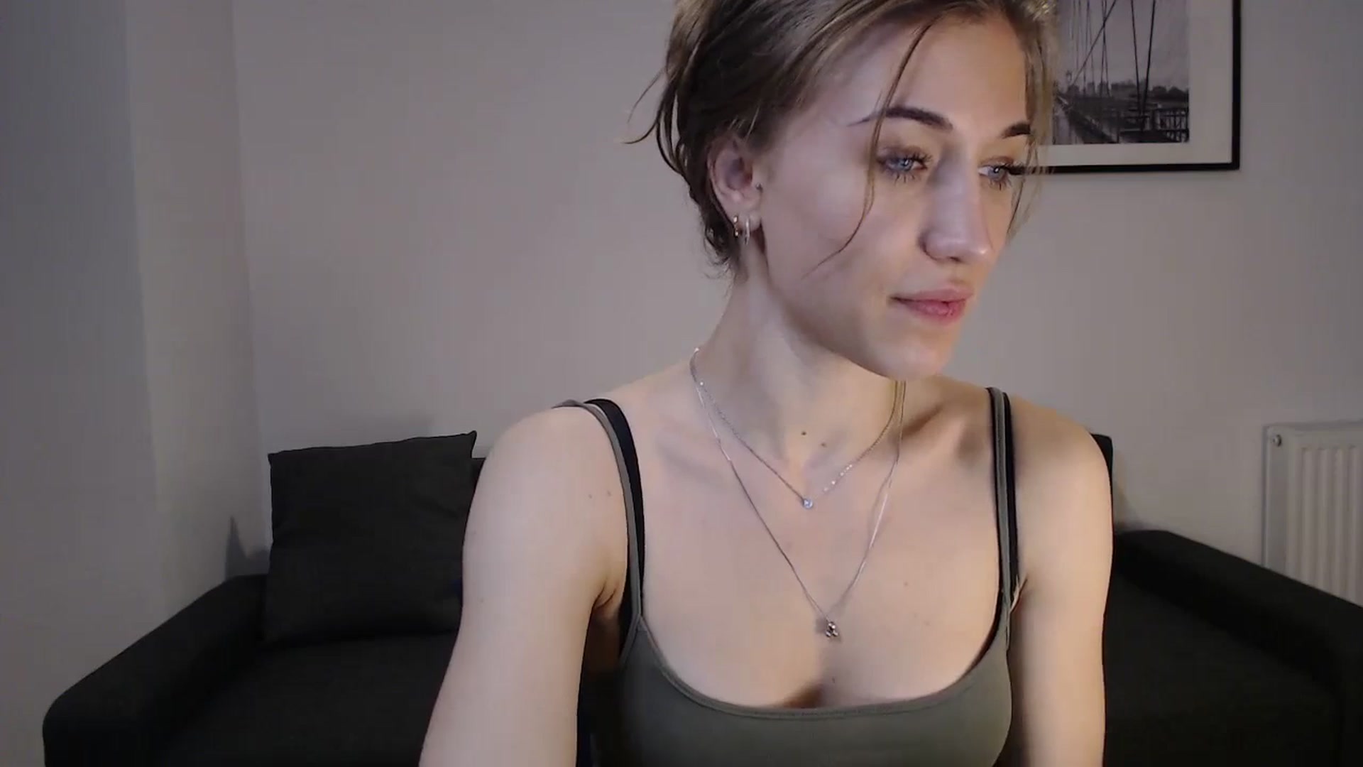 Gallery image thumbnail from GalaxyAnisia's myfreecams stream on, 10/10/2023, 02:09 image 13 of 20