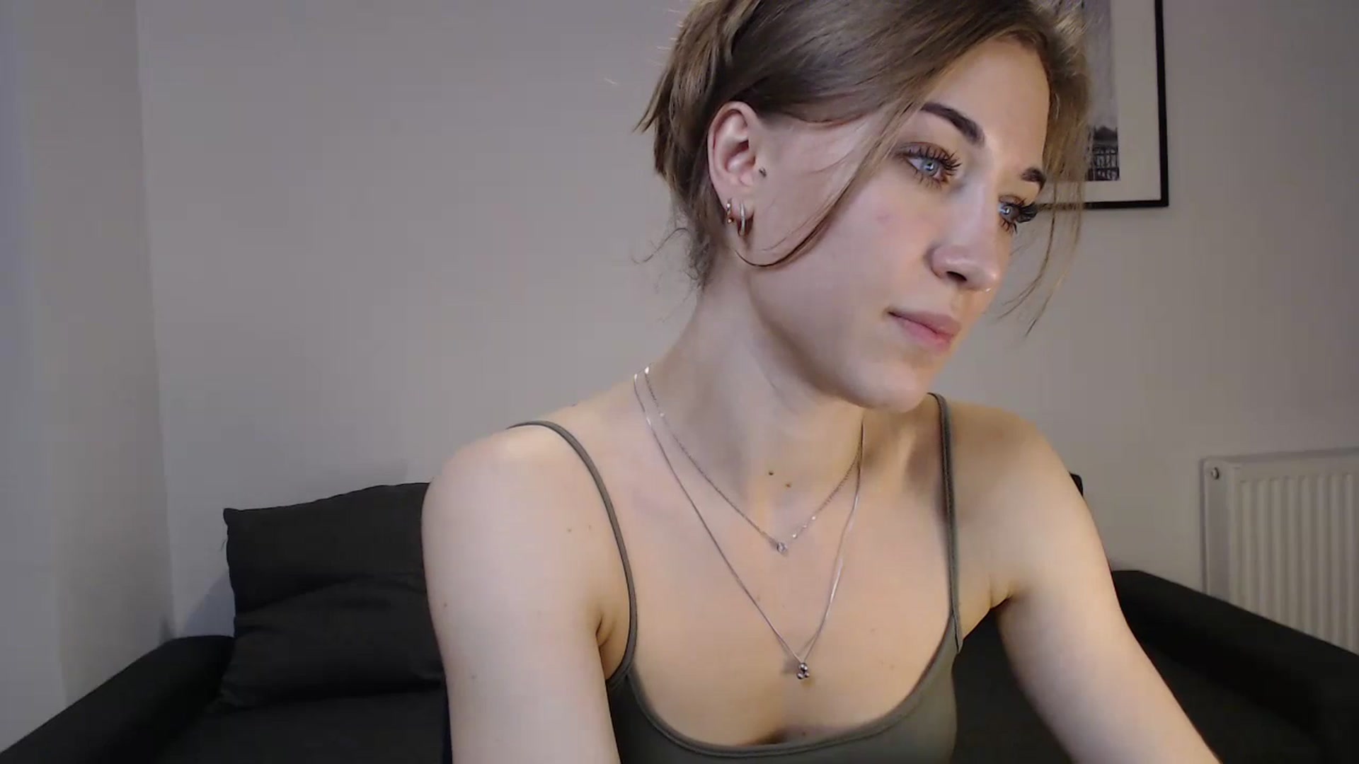 Gallery image thumbnail from GalaxyAnisia's myfreecams stream on, 10/13/2023, 18:24 image 10 of 20