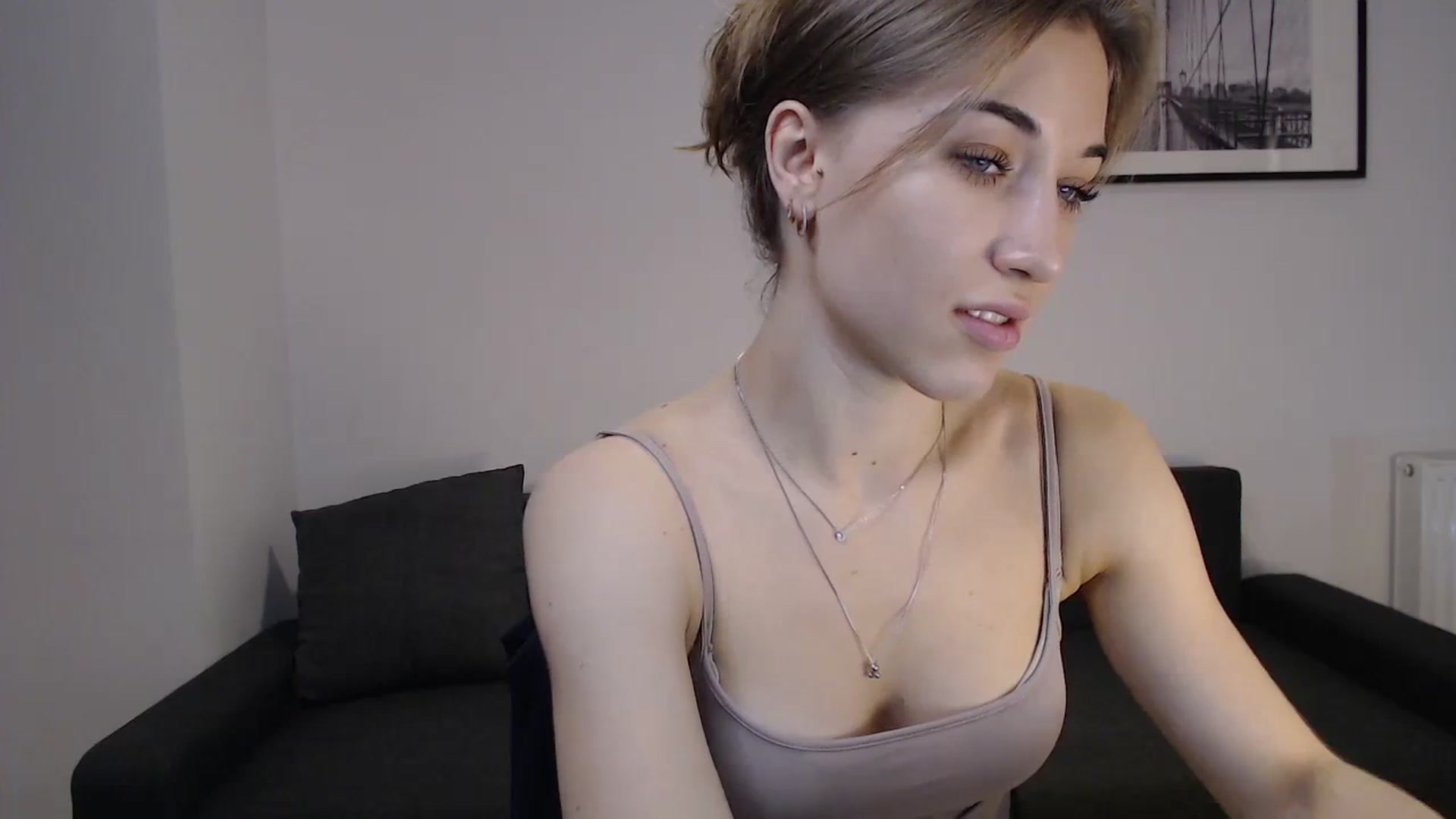 Gallery image thumbnail from GalaxyAnisia's myfreecams stream on, 10/21/2023, 12:54 image 5 of 20