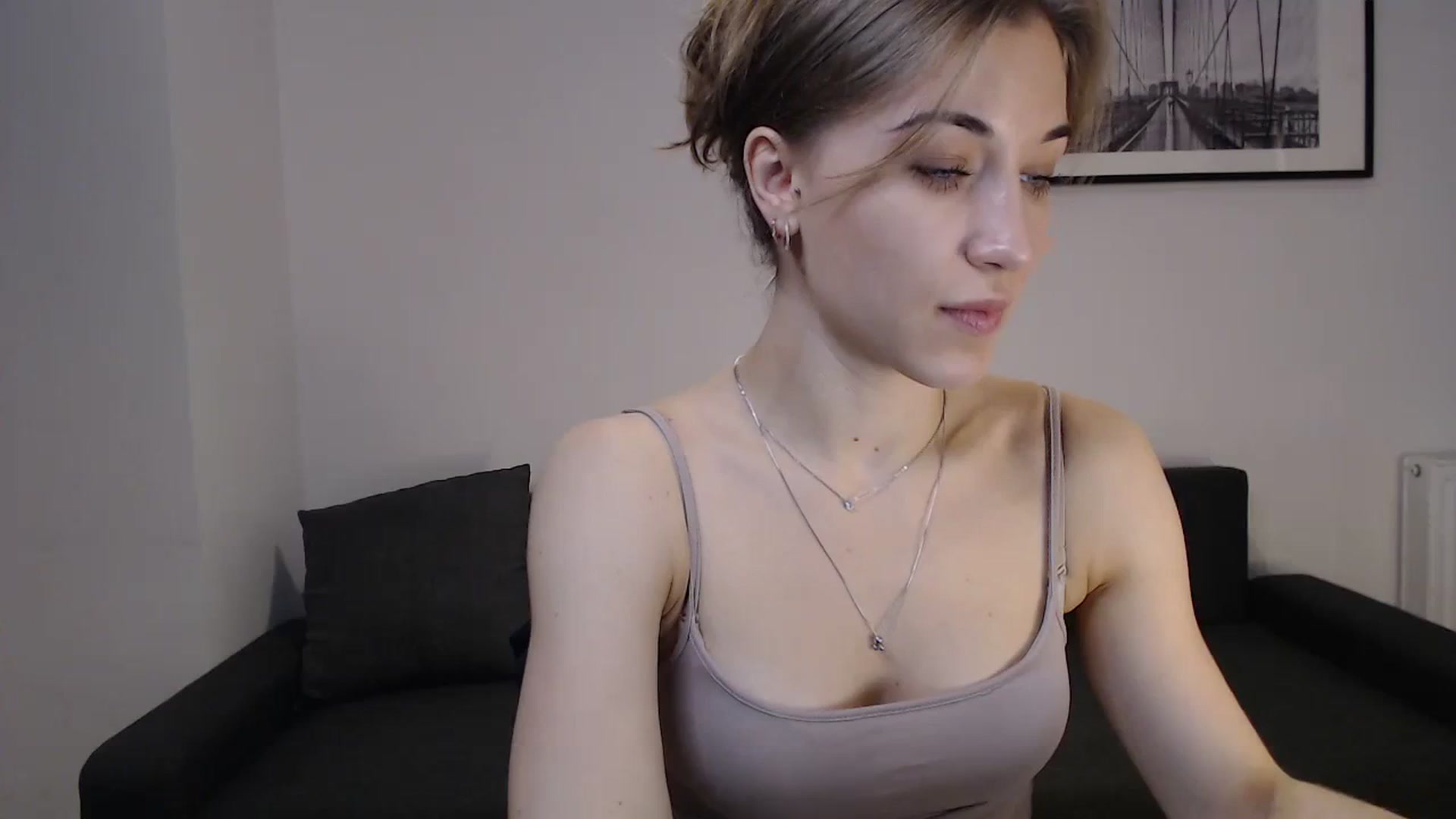 Gallery image thumbnail from GalaxyAnisia's myfreecams stream on, 10/21/2023, 12:54 image 1 of 20