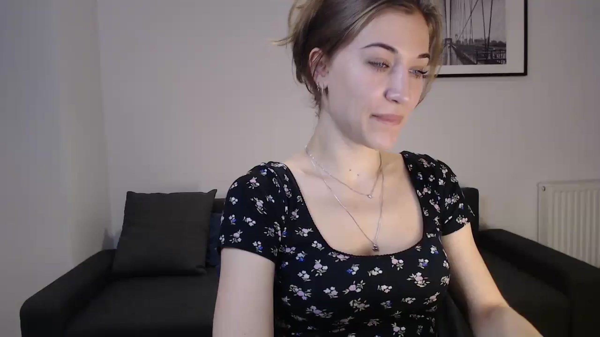 Gallery image thumbnail from GalaxyAnisia's myfreecams stream on, 10/22/2023, 10:39 image 4 of 20