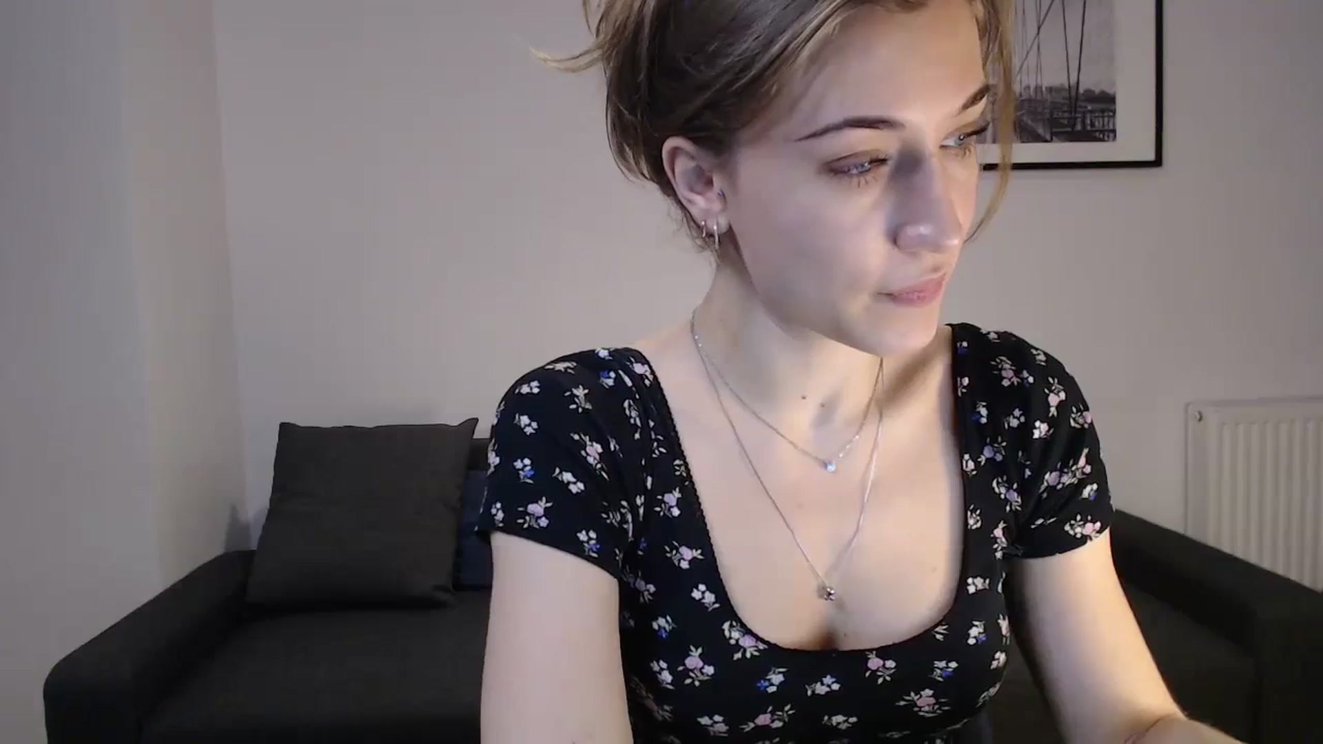 Gallery image thumbnail from GalaxyAnisia's myfreecams stream on, 10/22/2023, 10:39 image 8 of 20
