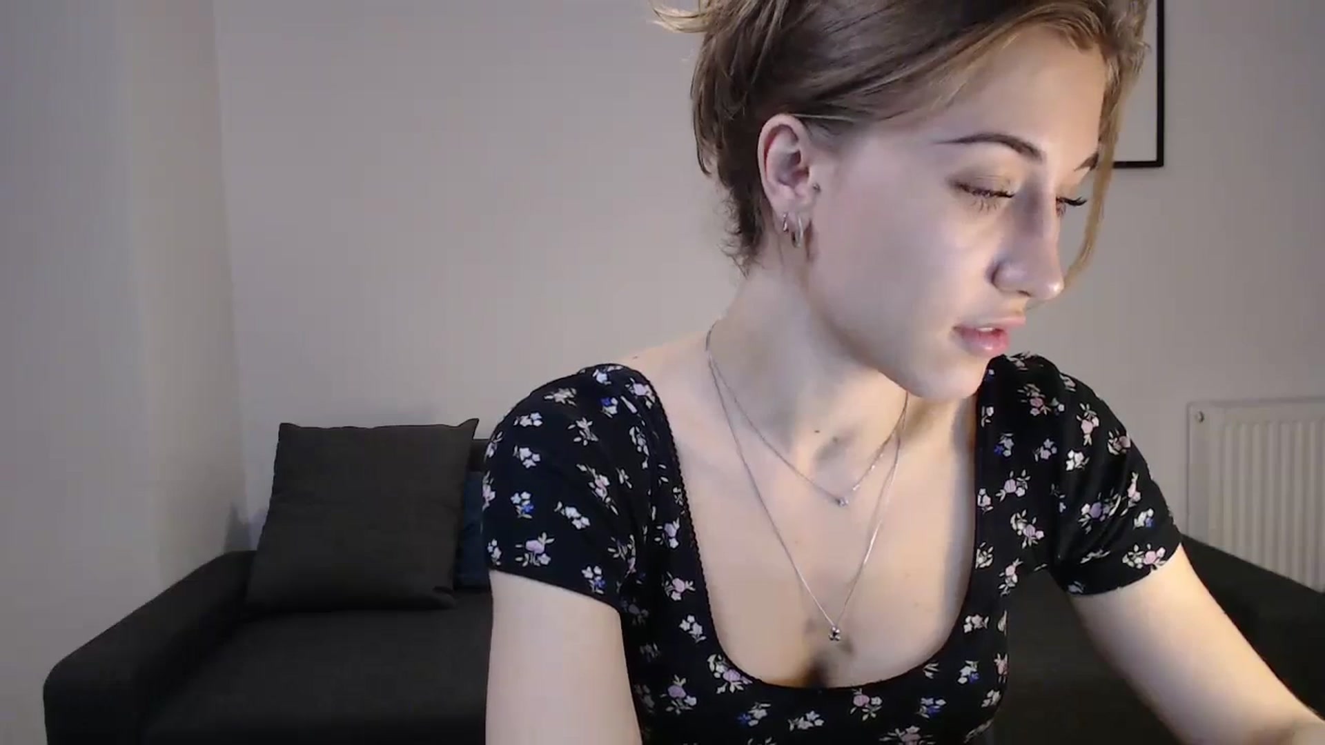 Gallery image thumbnail from GalaxyAnisia's myfreecams stream on, 10/22/2023, 10:39 image 10 of 20