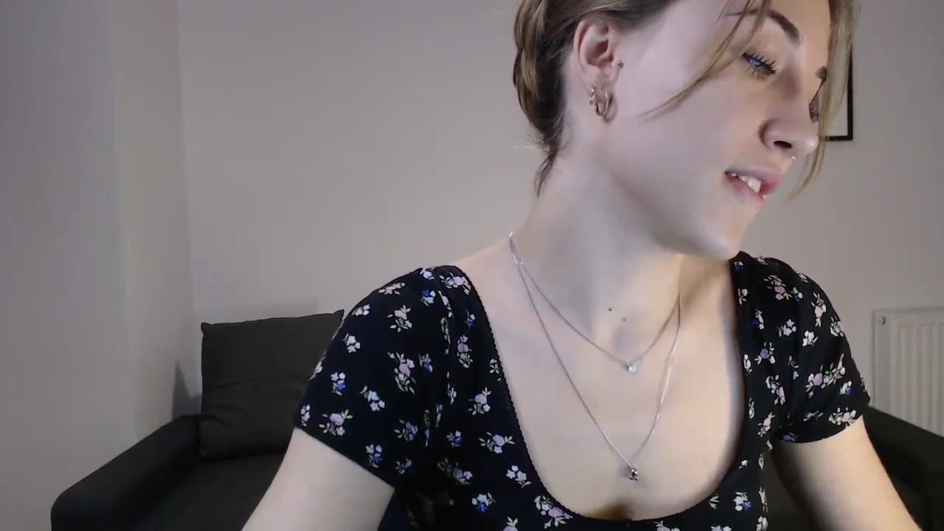 Gallery image thumbnail from GalaxyAnisia's myfreecams stream on, 10/22/2023, 11:33 image 11 of 20
